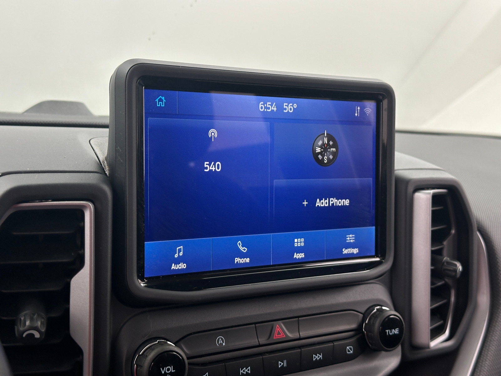 Thumbnail: 2021 Ford Bronco Sport - 4