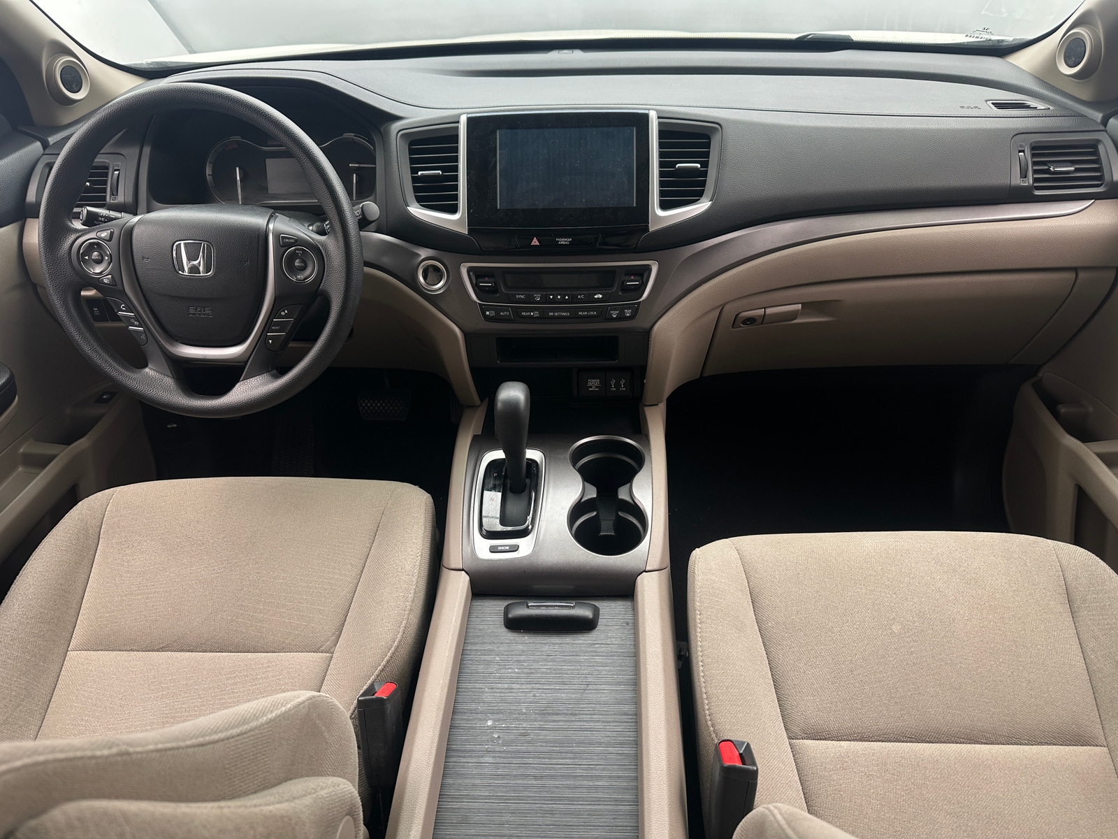 Thumbnail: 2016 Honda Pilot - 3