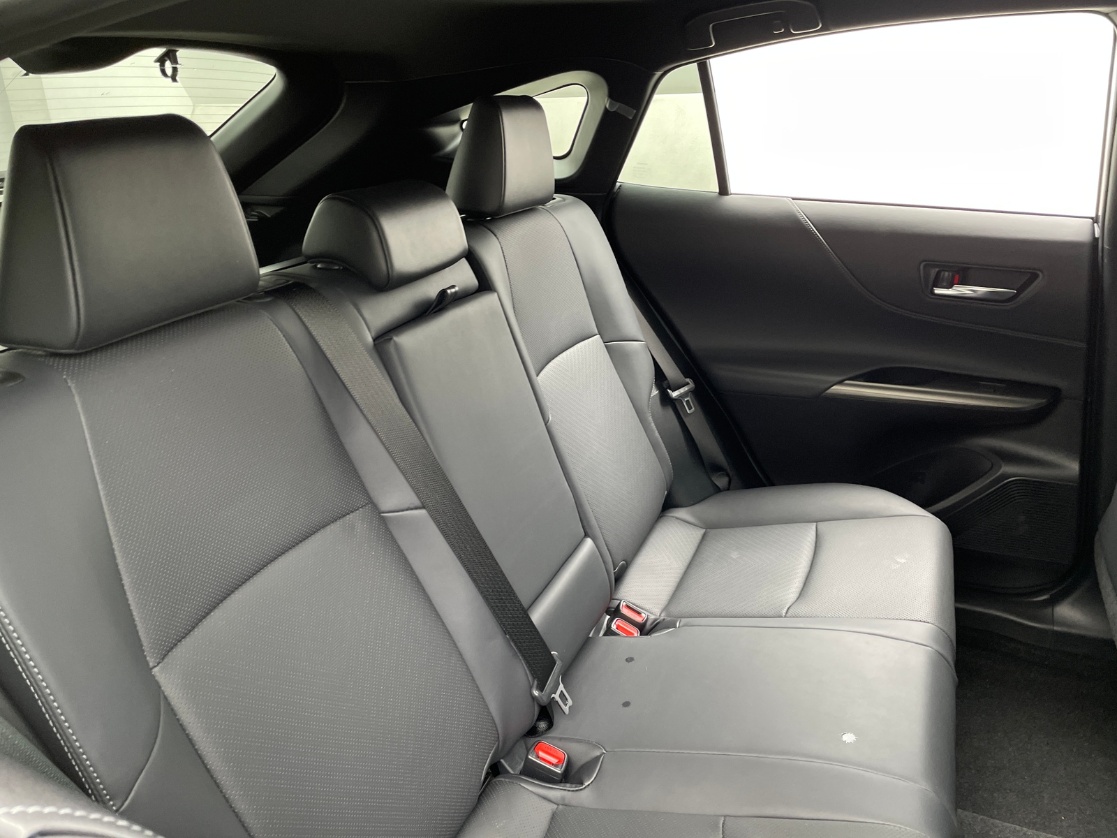 Thumbnail: 2022 Toyota Venza - 5