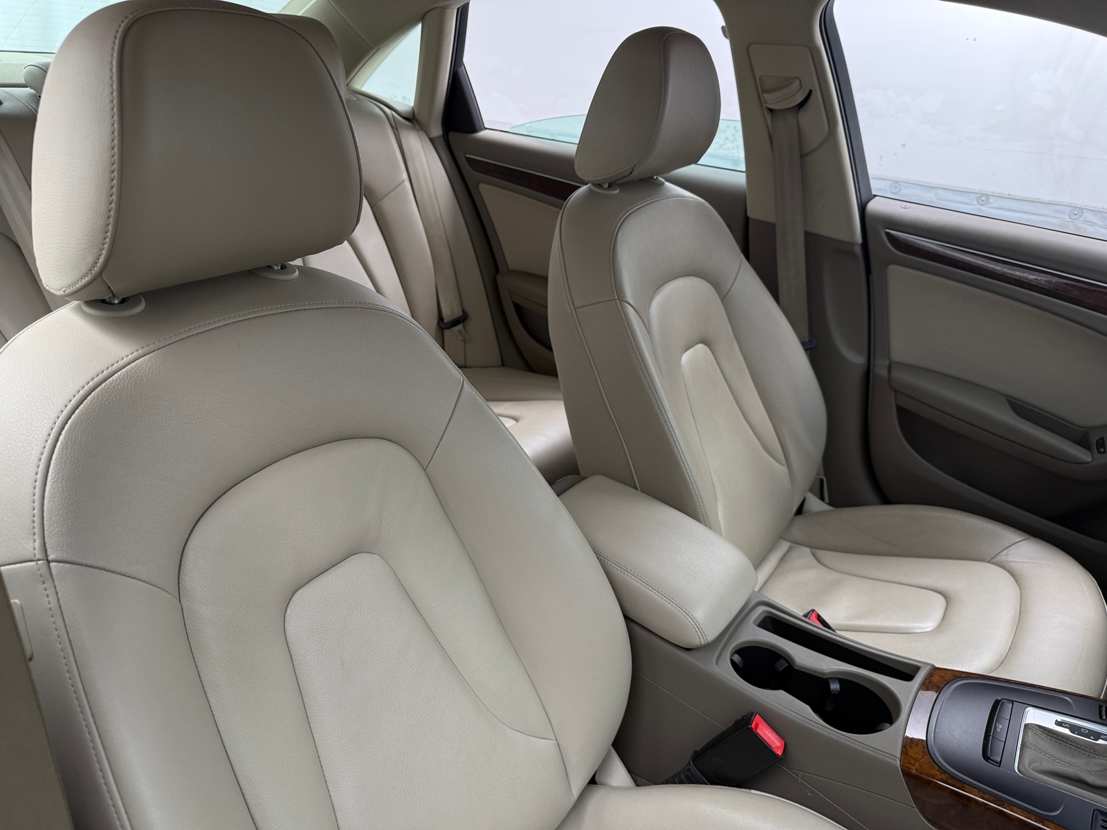 Thumbnail: 2011 Audi A4 - 2