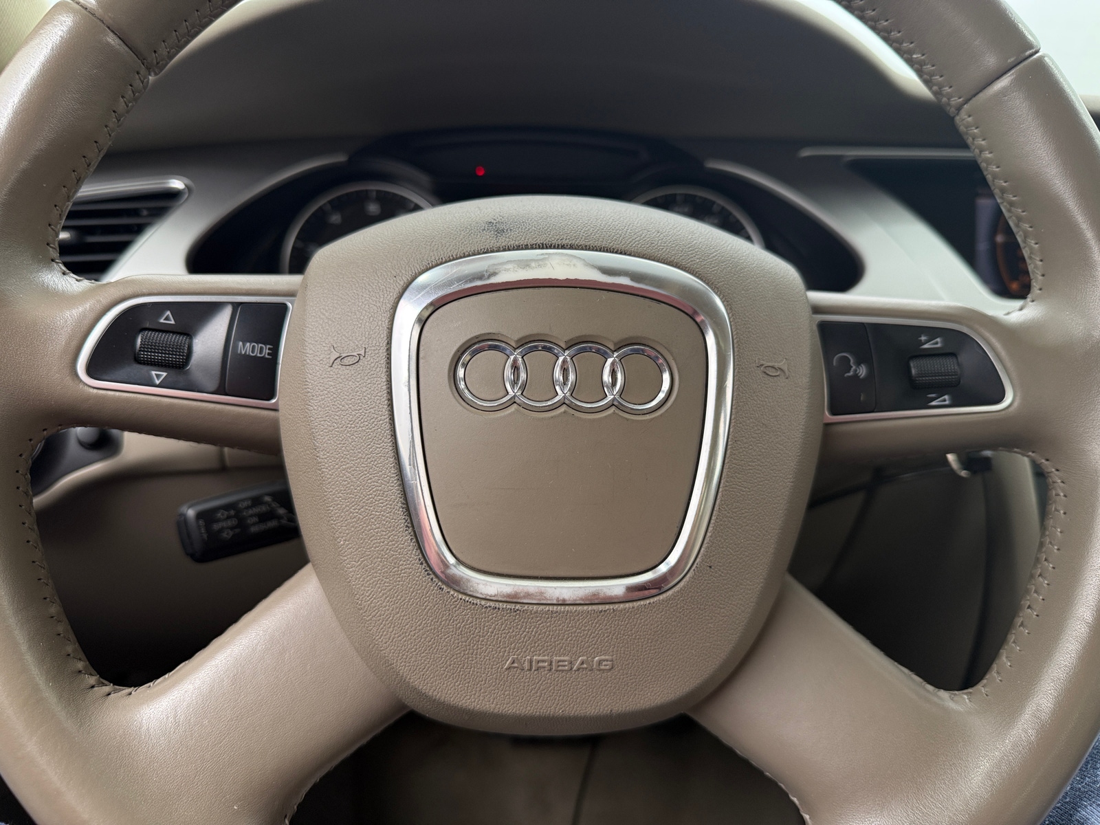 Thumbnail: 2011 Audi A4 - 5