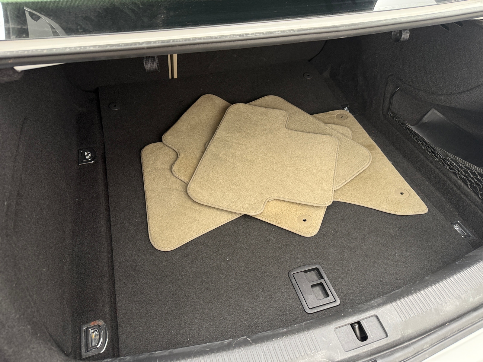 Thumbnail: 2011 Audi A4 - 7