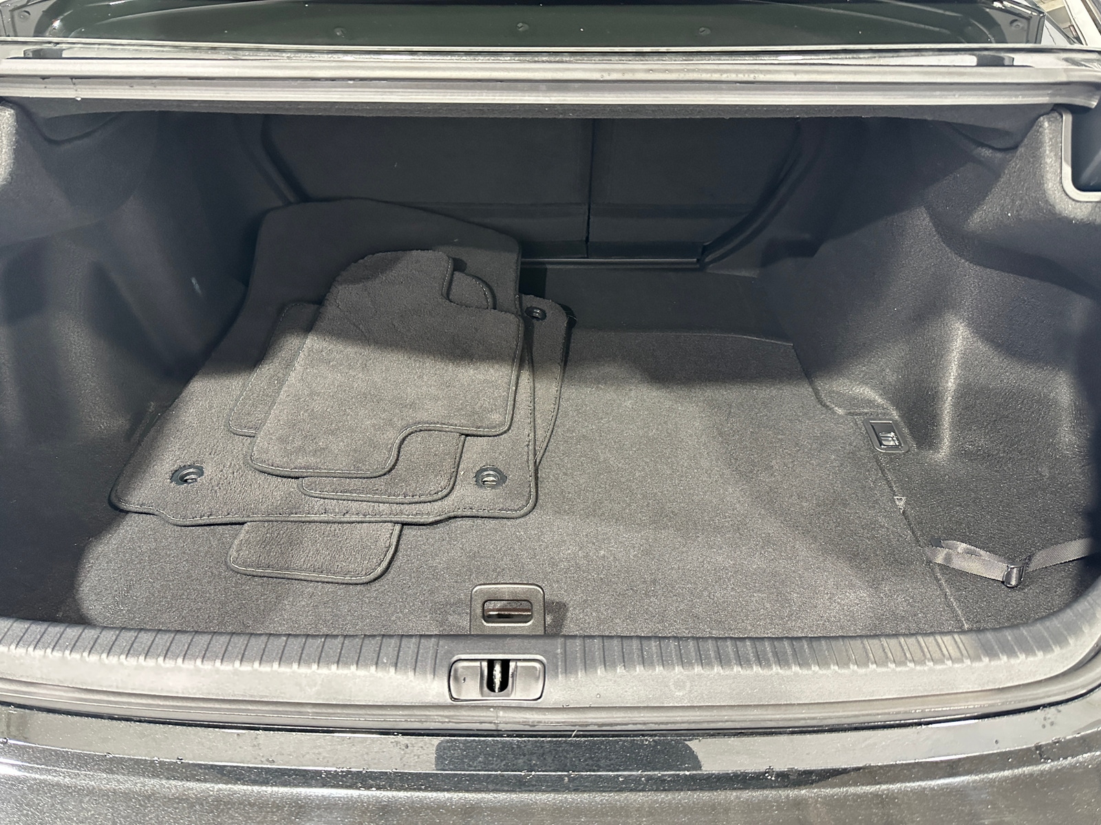 Thumbnail: 2023 Lexus RC - 5