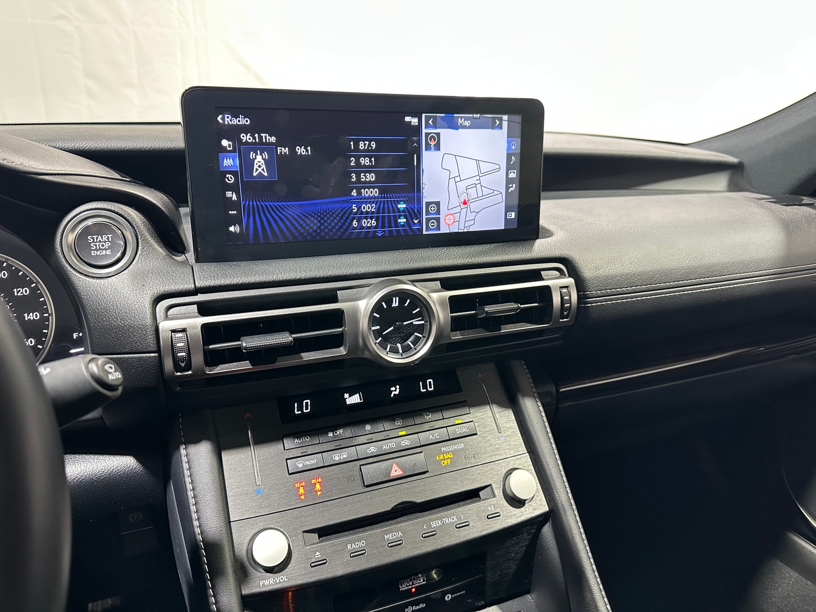 Thumbnail: 2023 Lexus RC - 3