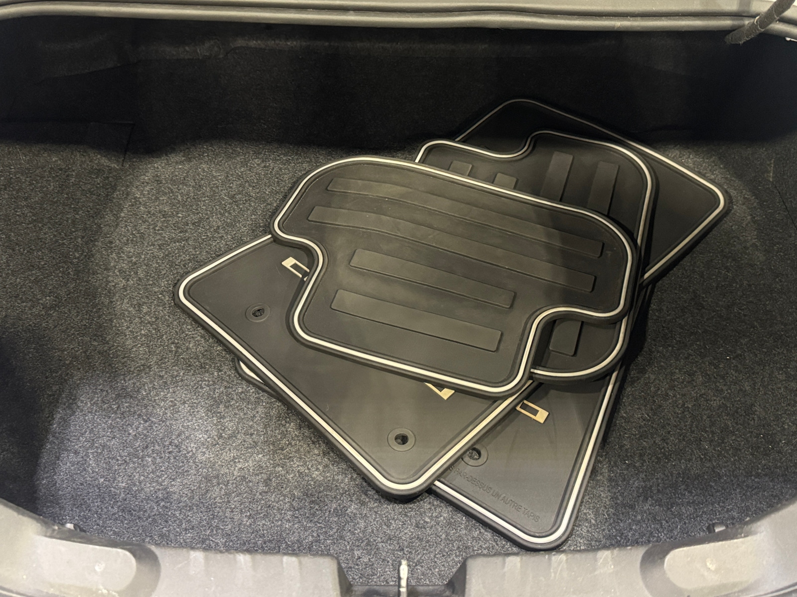 Thumbnail: 2012 Chevrolet Camaro - 7