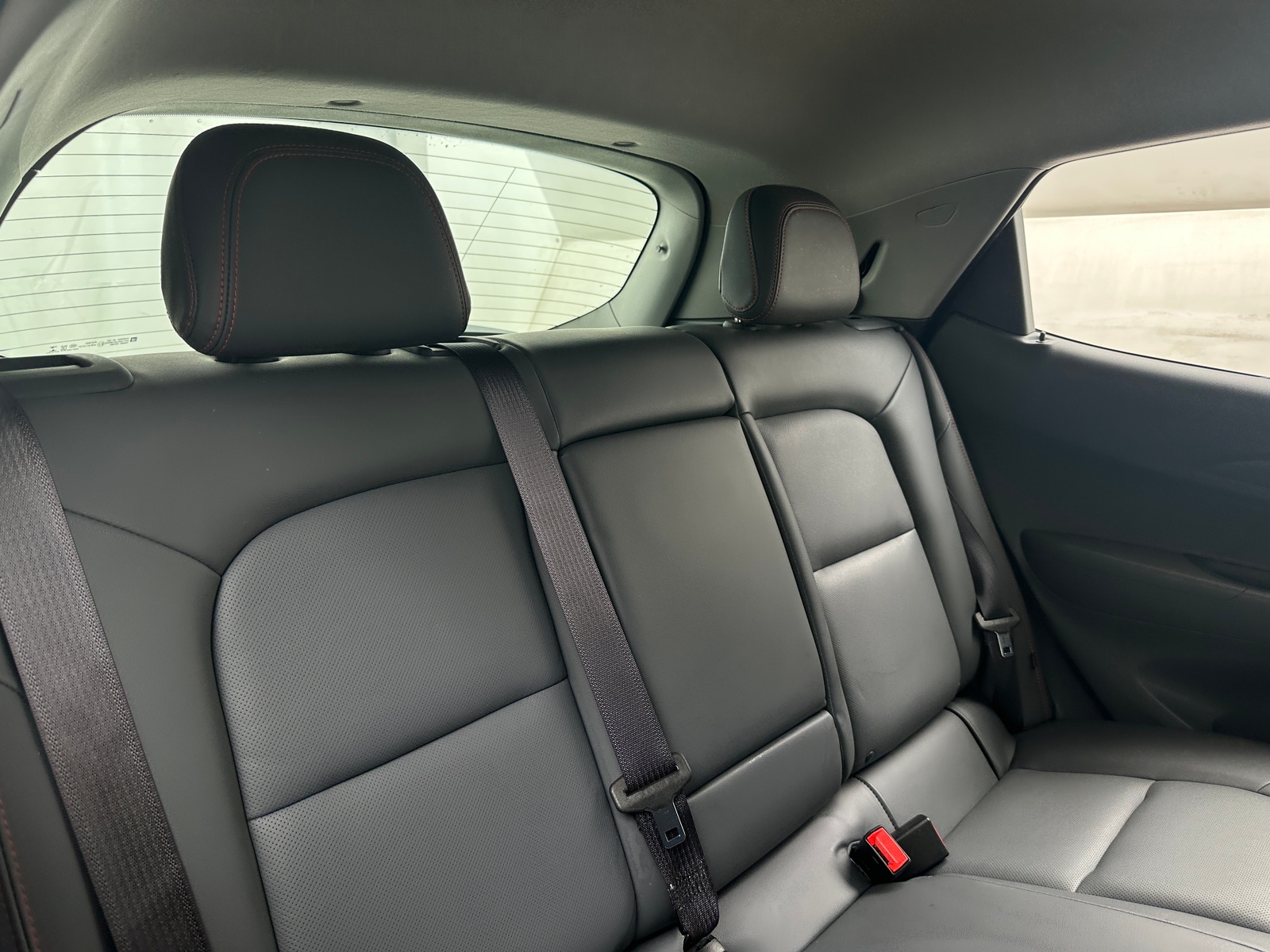 Thumbnail: 2017 Chevrolet Bolt EV - 5