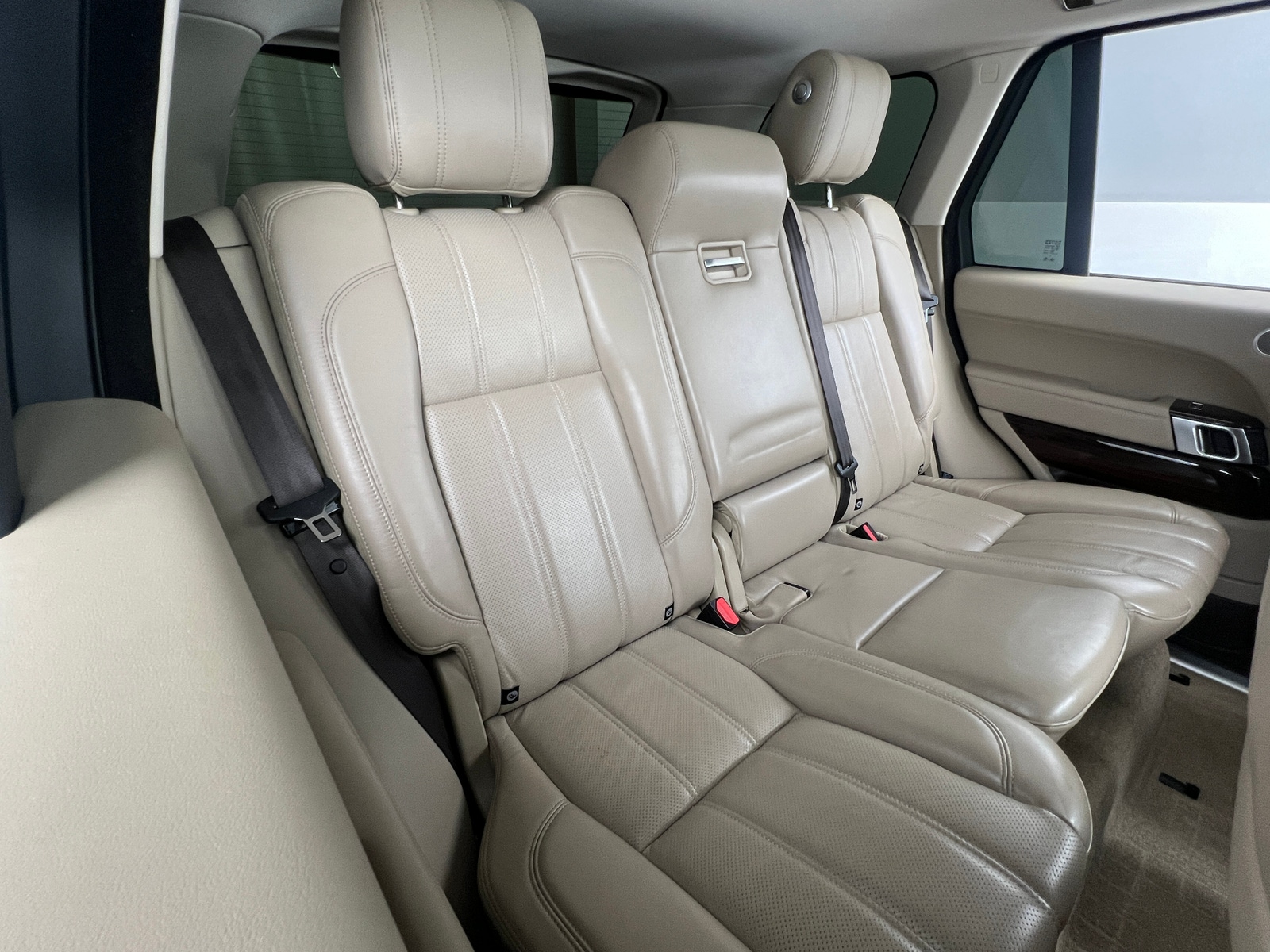 Thumbnail: 2016 Land Rover Range Rover - 5