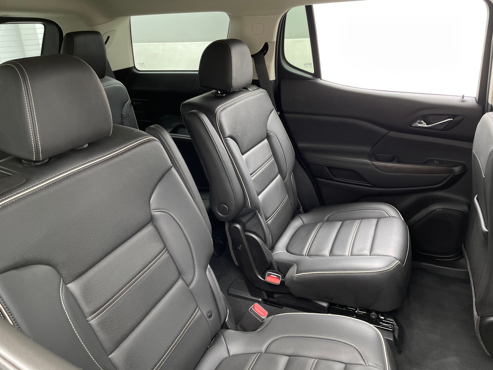 Thumbnail: 2023 GMC Acadia - 5