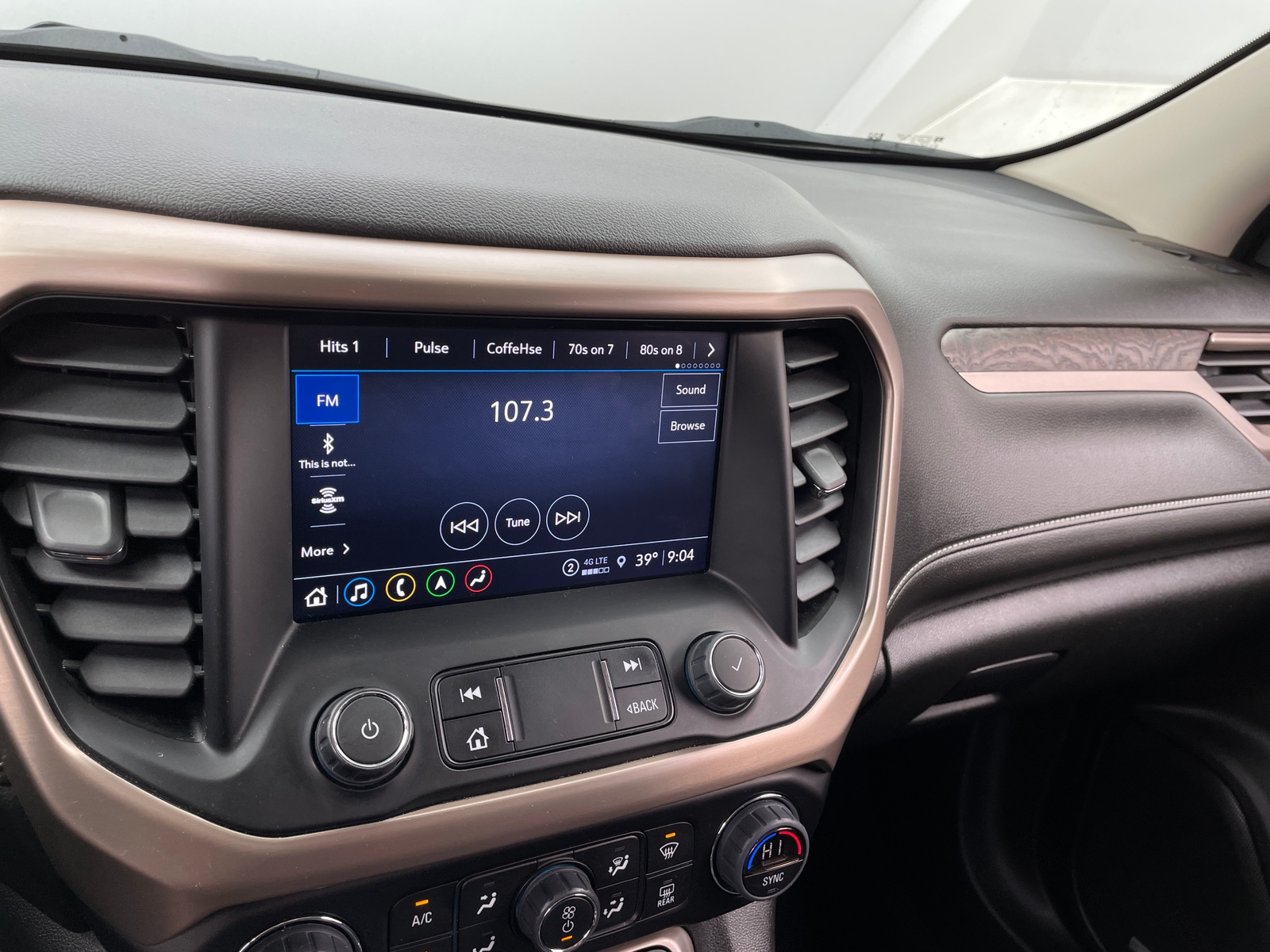 Thumbnail: 2023 GMC Acadia - 3