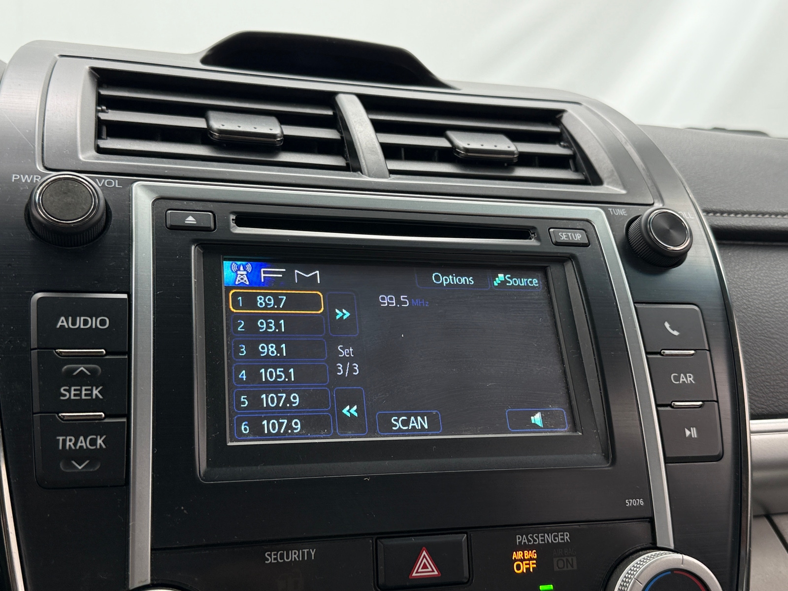 Thumbnail: 2014 Toyota Camry - 4