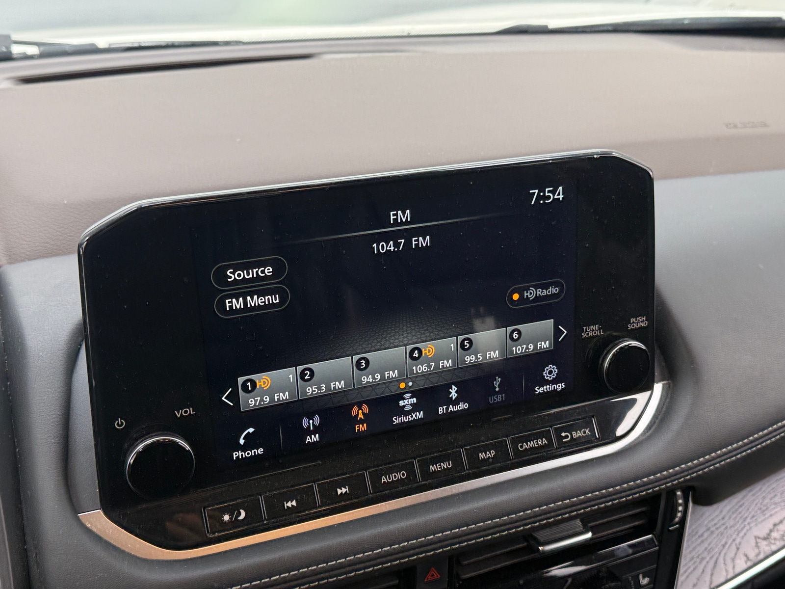 Thumbnail: 2021 Nissan Rogue - 3