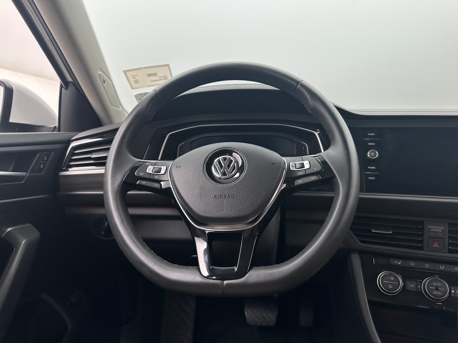 Thumbnail: 2020 Volkswagen Jetta - 4