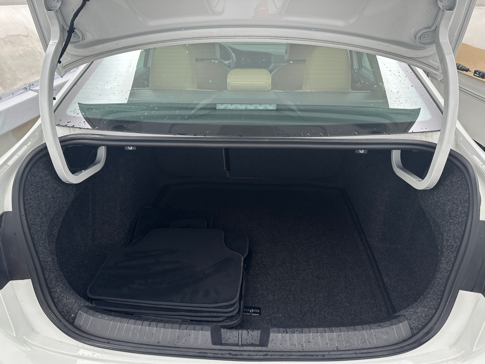 Thumbnail: 2020 Volkswagen Jetta - 6