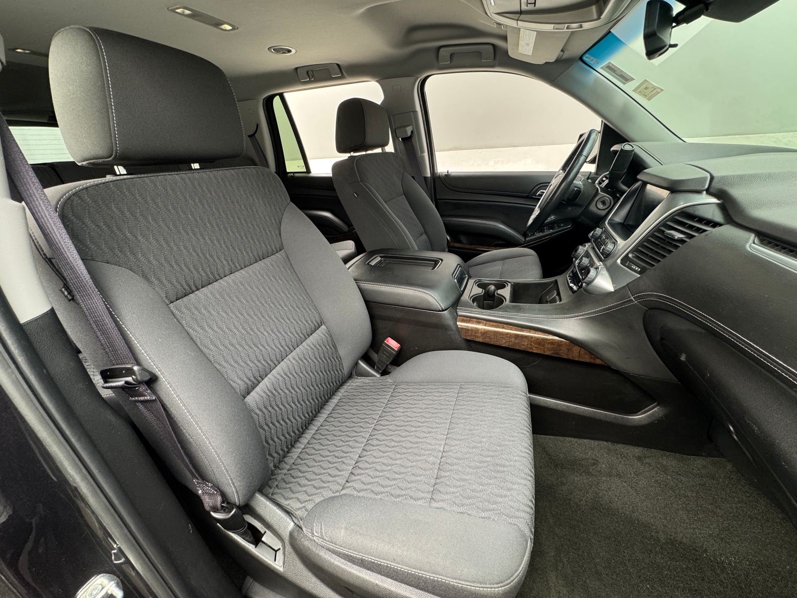 Thumbnail: 2017 Chevrolet Tahoe - 2