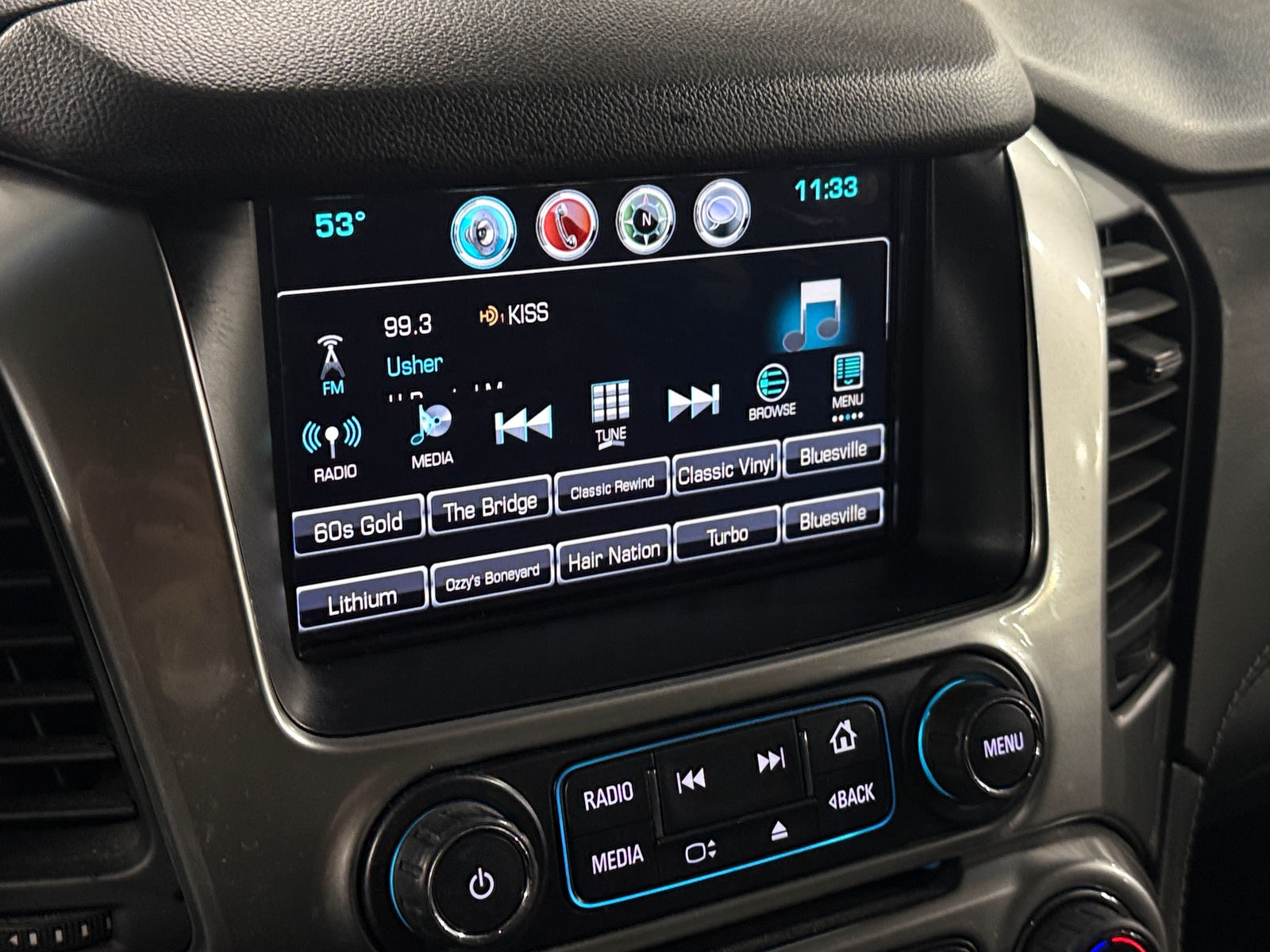 Thumbnail: 2017 Chevrolet Tahoe - 4