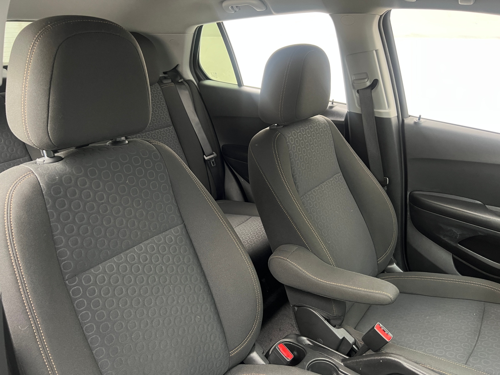 Thumbnail: 2022 Chevrolet Trax - 2