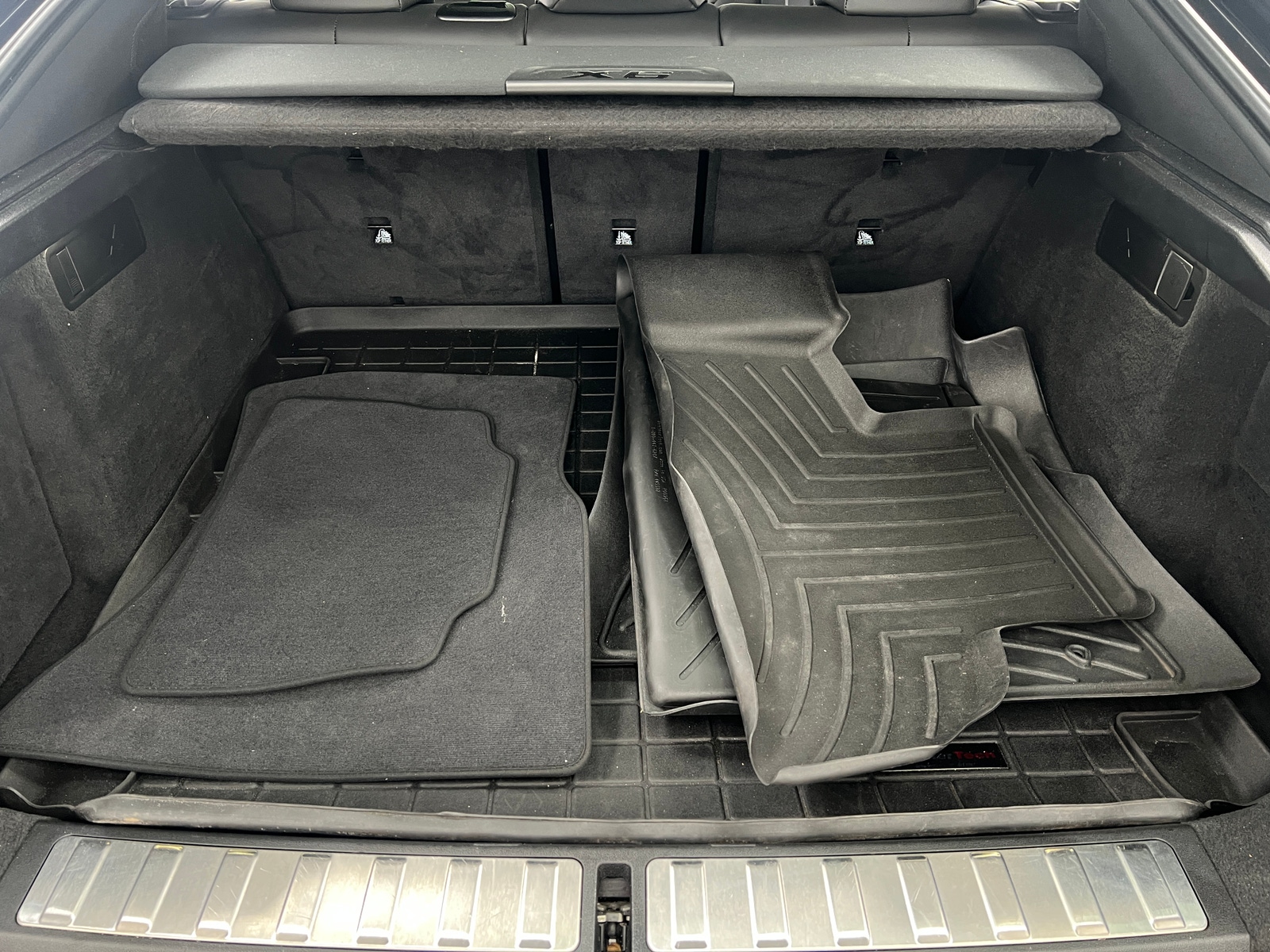 Thumbnail: 2022 BMW X6 - 6