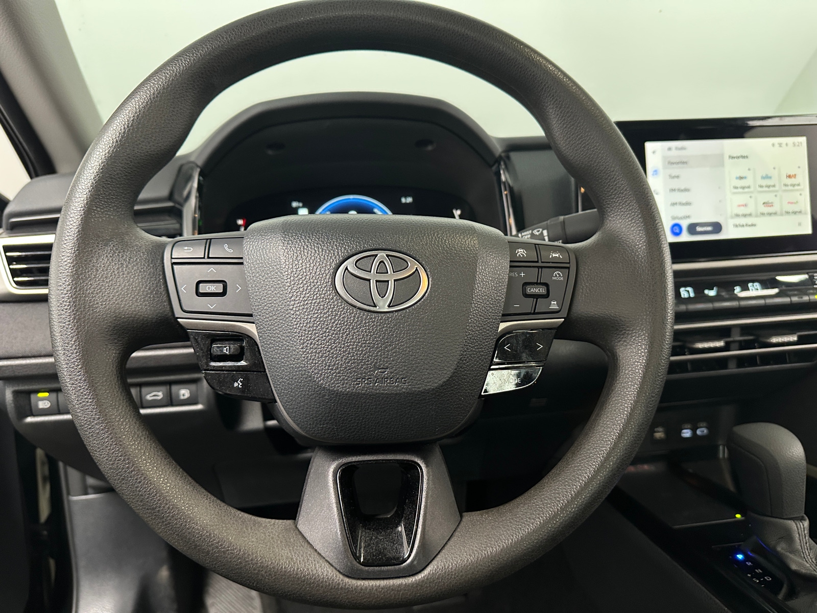 Thumbnail: 2025 Toyota Camry - 5