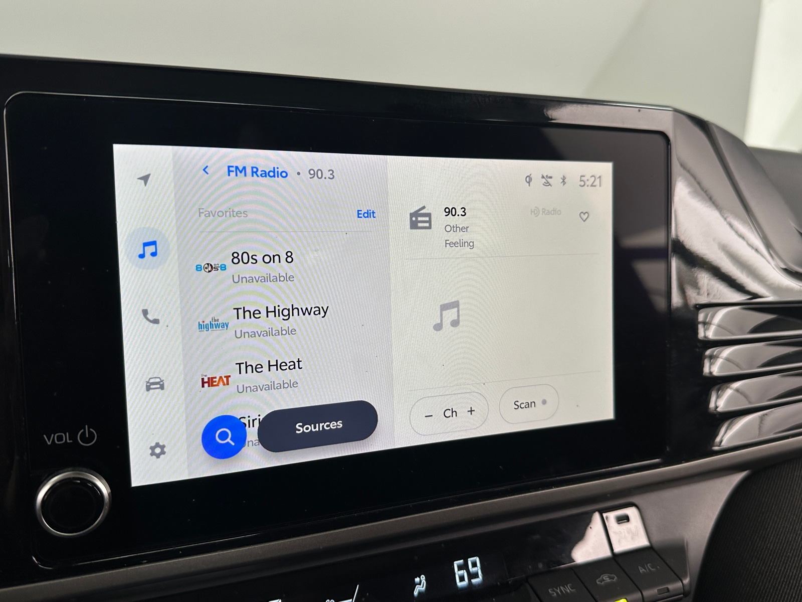 Thumbnail: 2025 Toyota Camry - 4