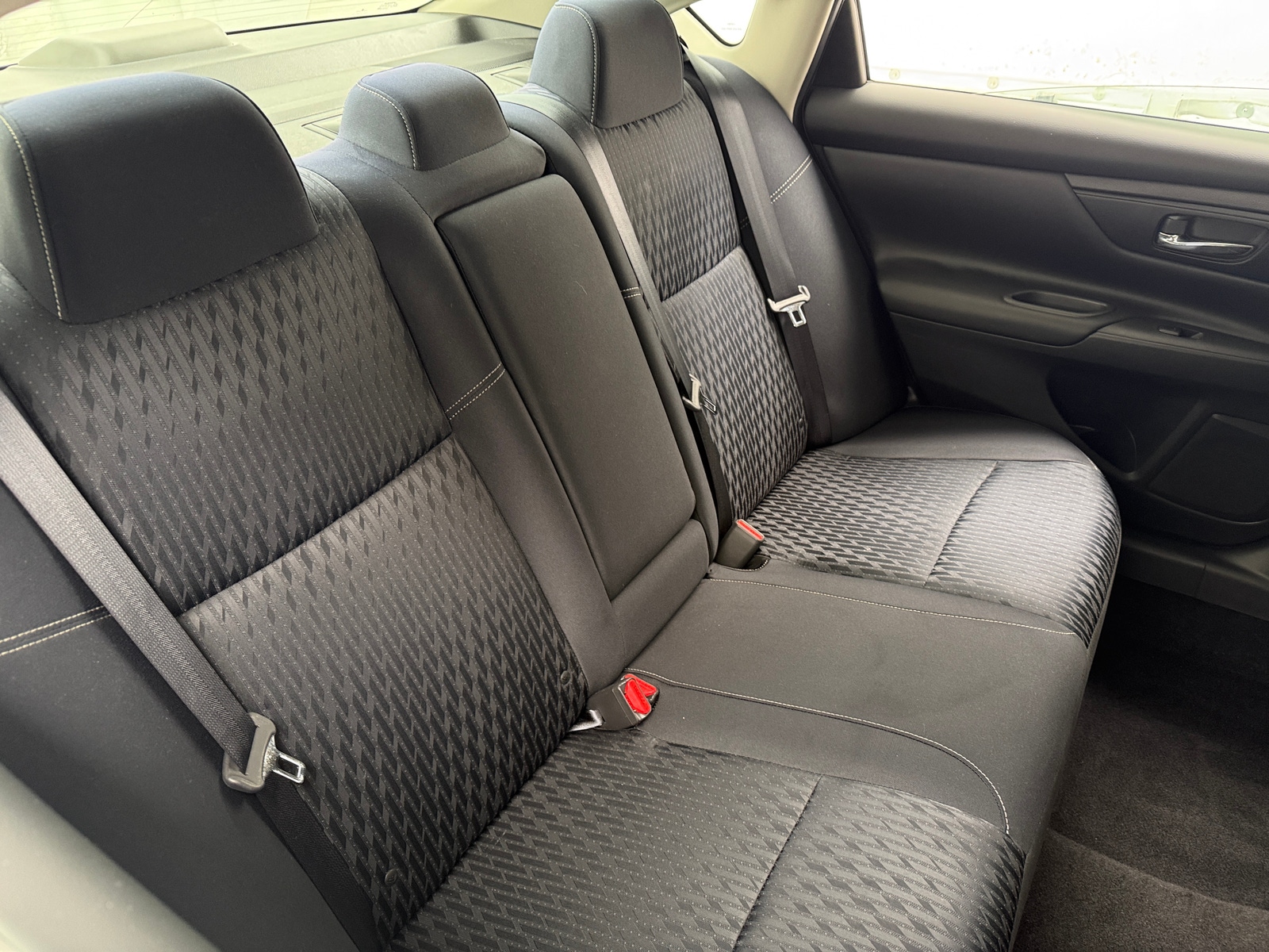 Thumbnail: 2017 Nissan Altima - 6