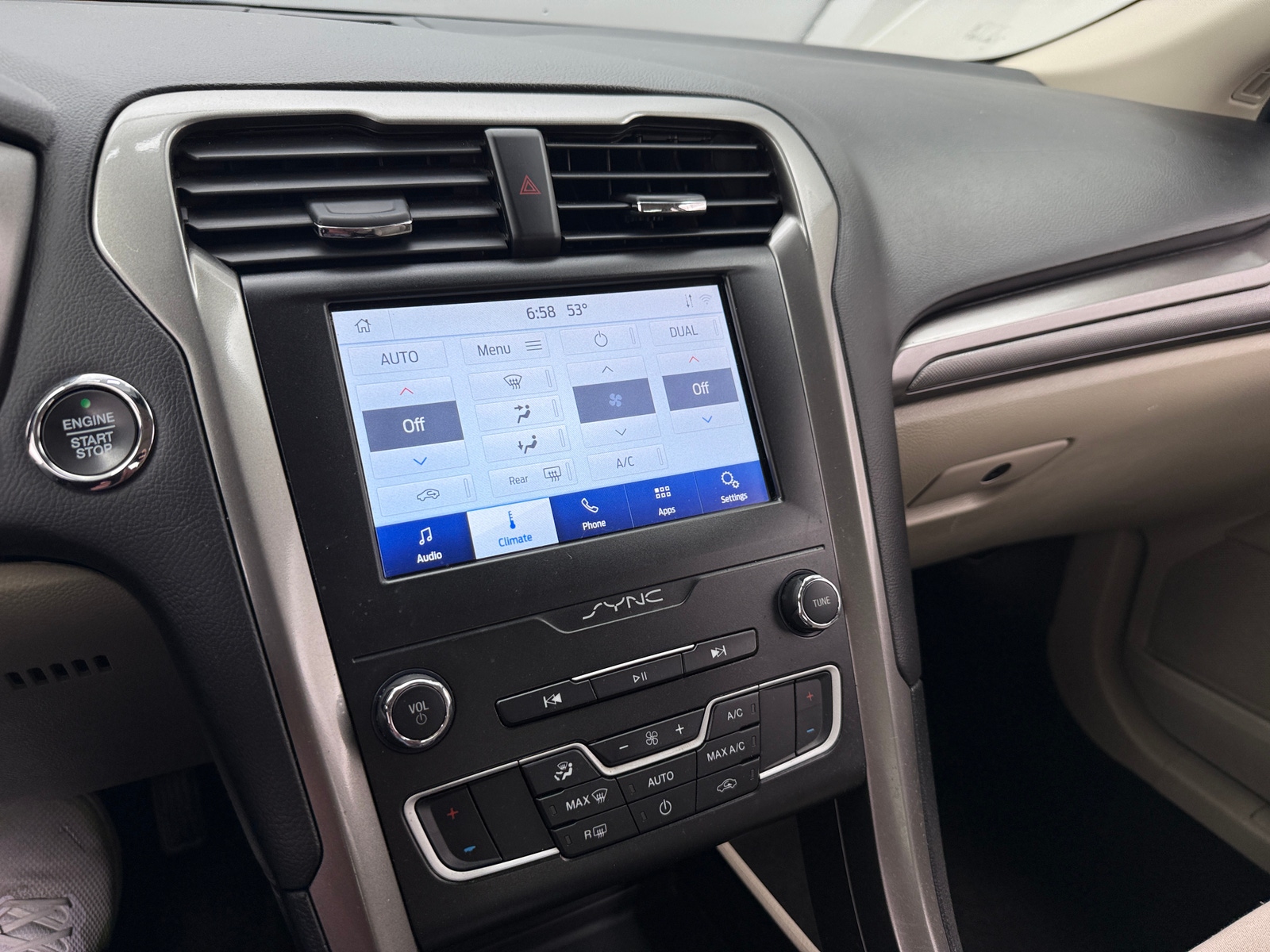 Thumbnail: 2020 Ford Fusion - 4