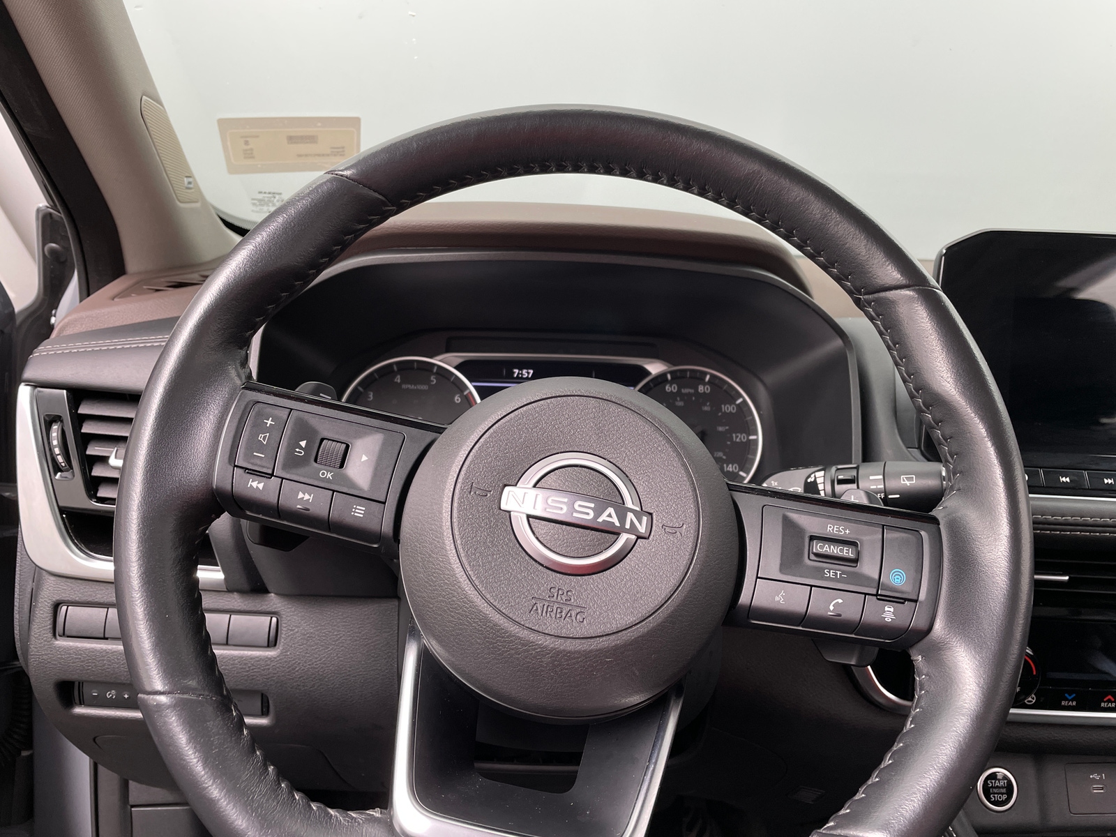 Thumbnail: 2023 Nissan Rogue - 4