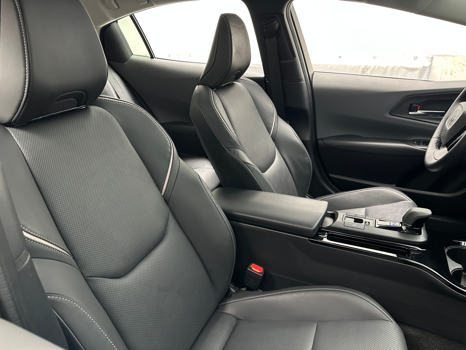 Thumbnail: 2023 Toyota Prius - 2