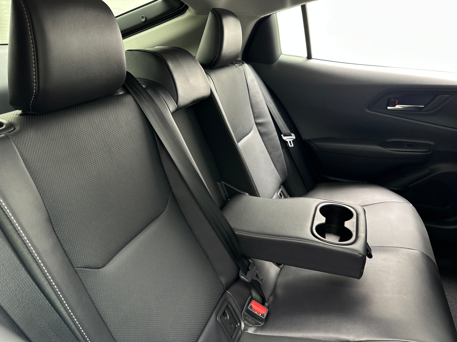 Thumbnail: 2023 Toyota Prius - 6