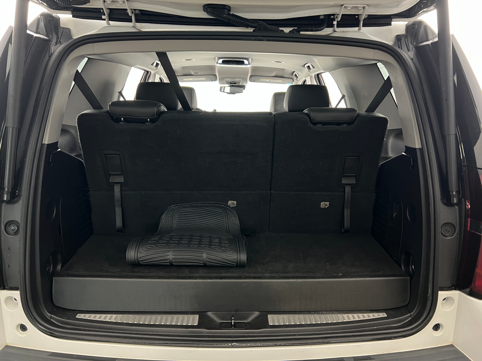 Thumbnail: 2018 Chevrolet Tahoe - 6