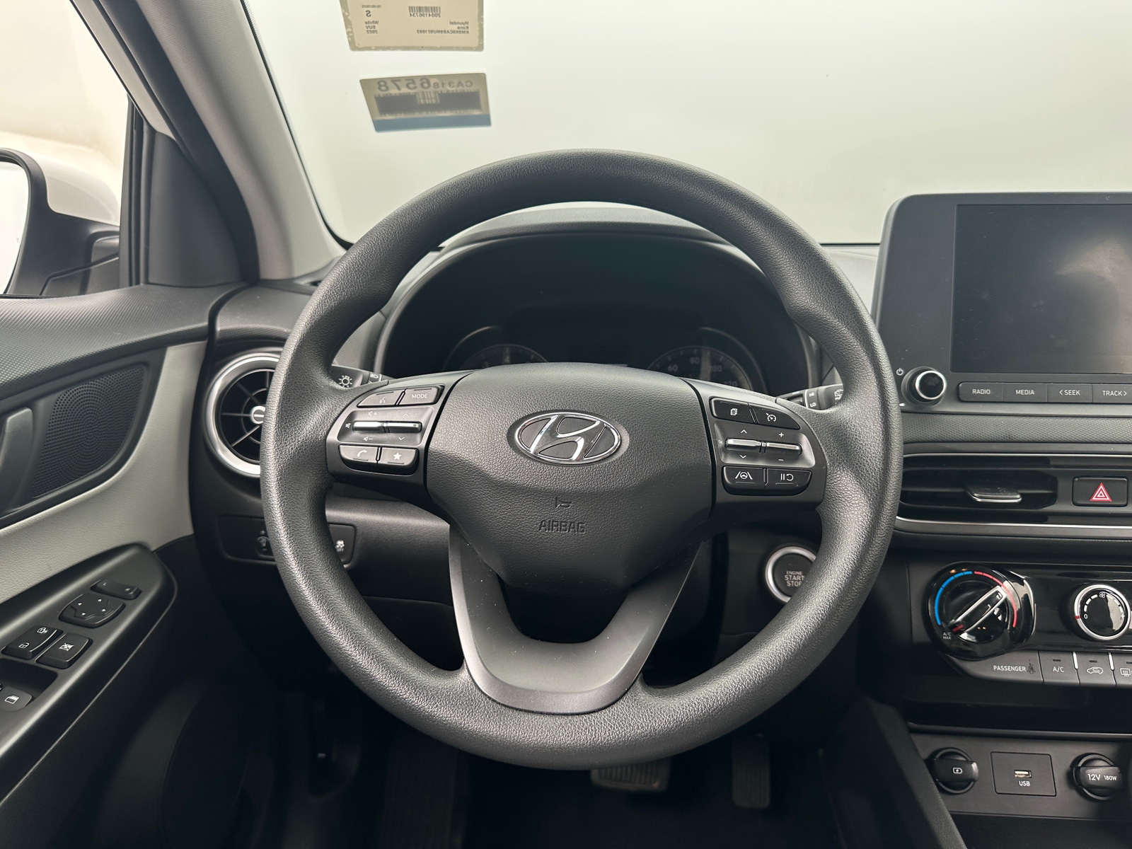 Thumbnail: 2022 Hyundai Kona - 5