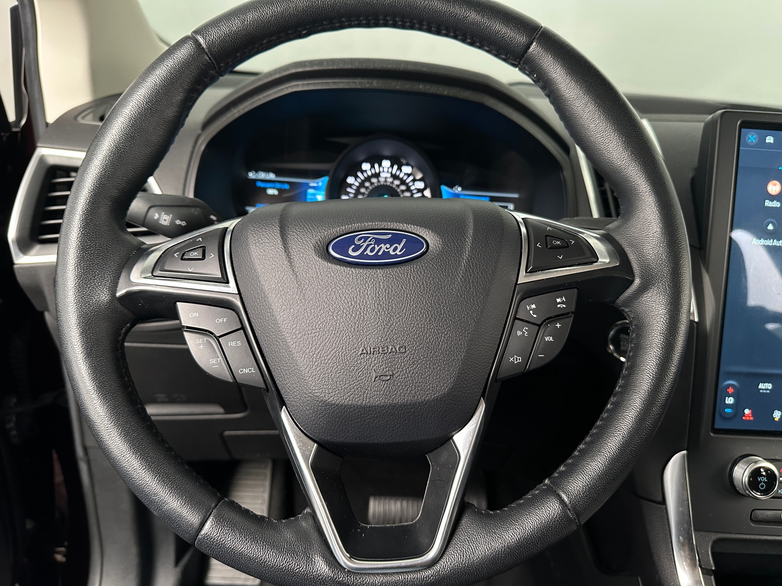 Thumbnail: 2024 Ford Edge - 4