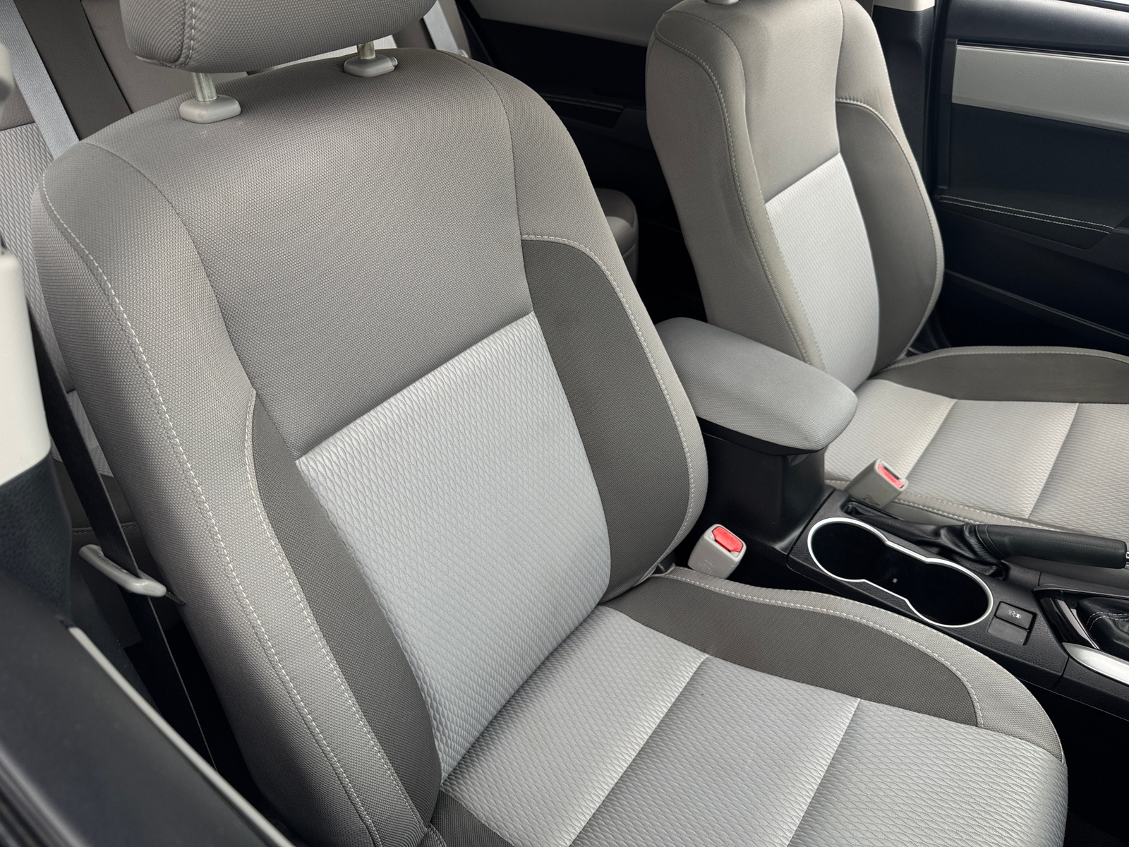 Thumbnail: 2019 Toyota Corolla - 2