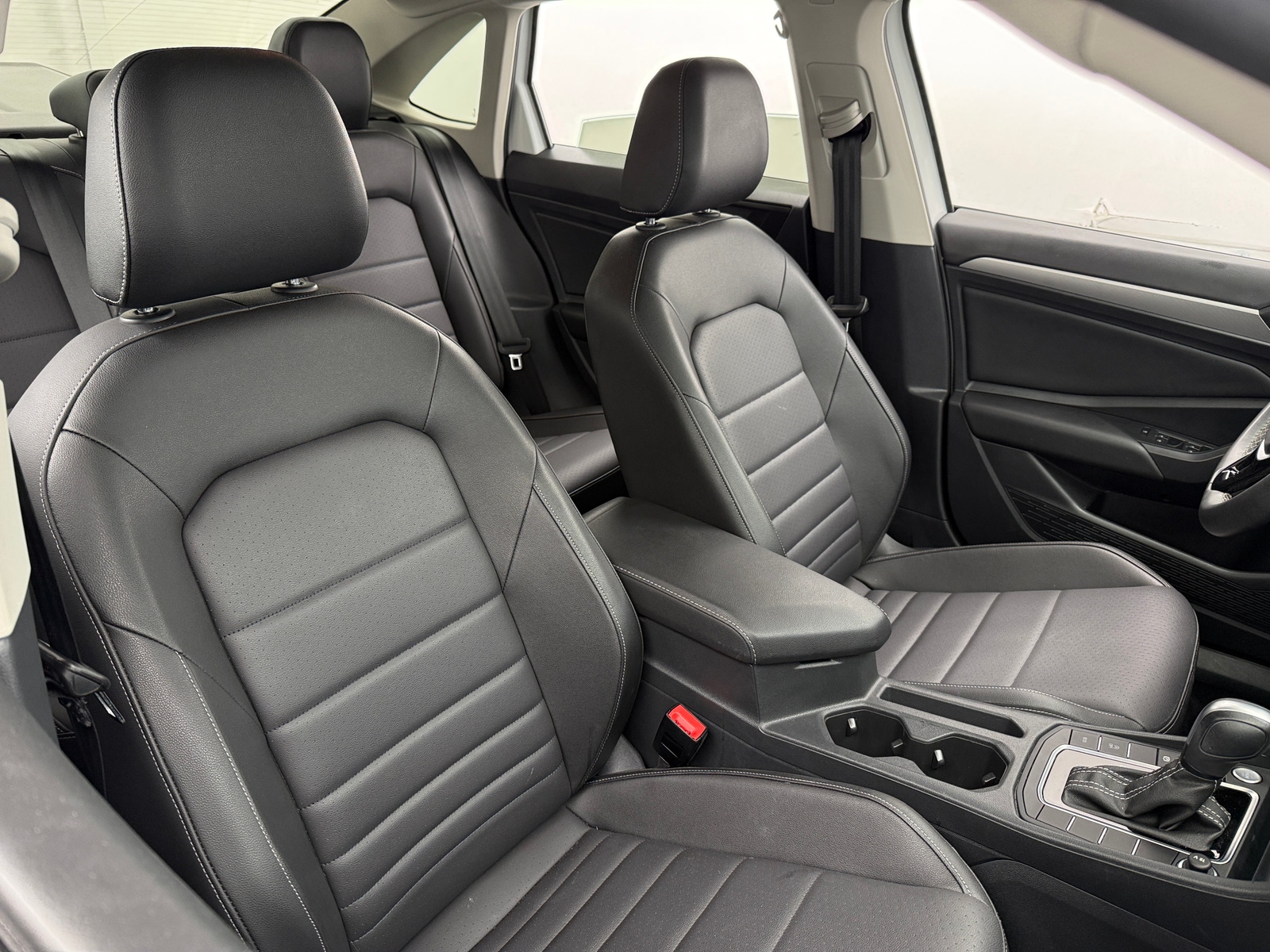 Thumbnail: 2021 Volkswagen Jetta - 2