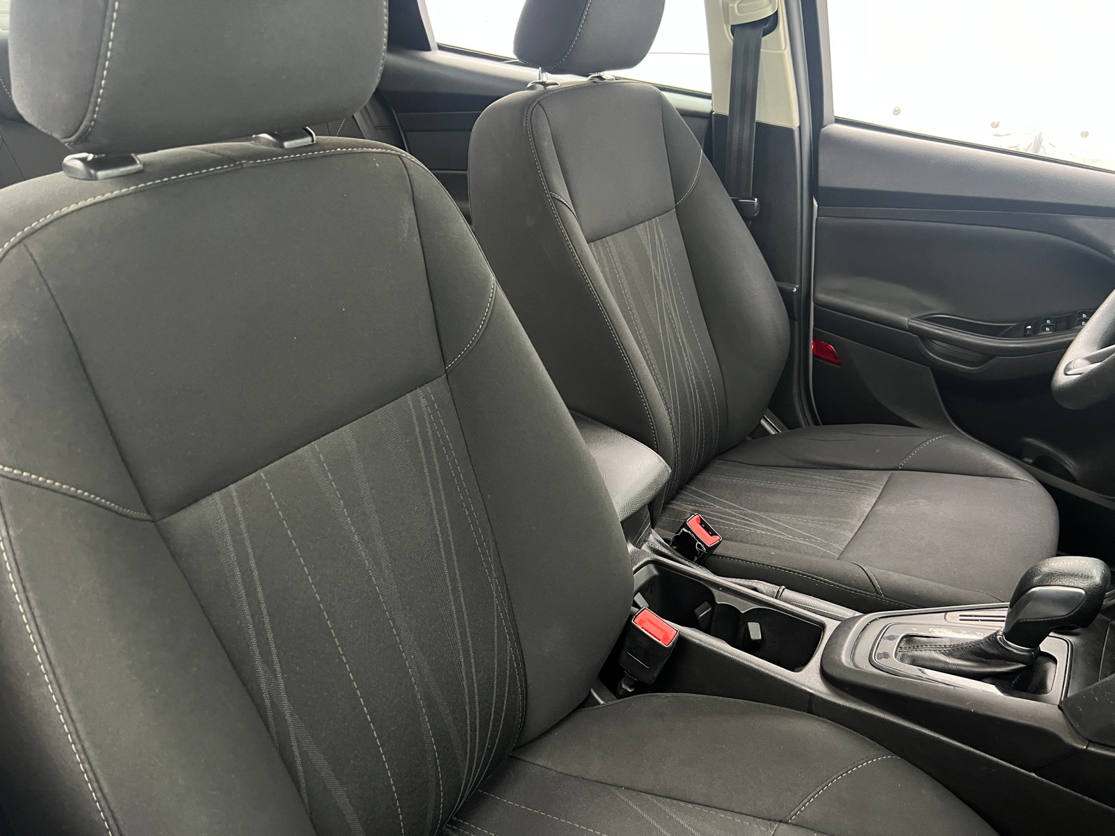 Thumbnail: 2017 Ford Focus - 2