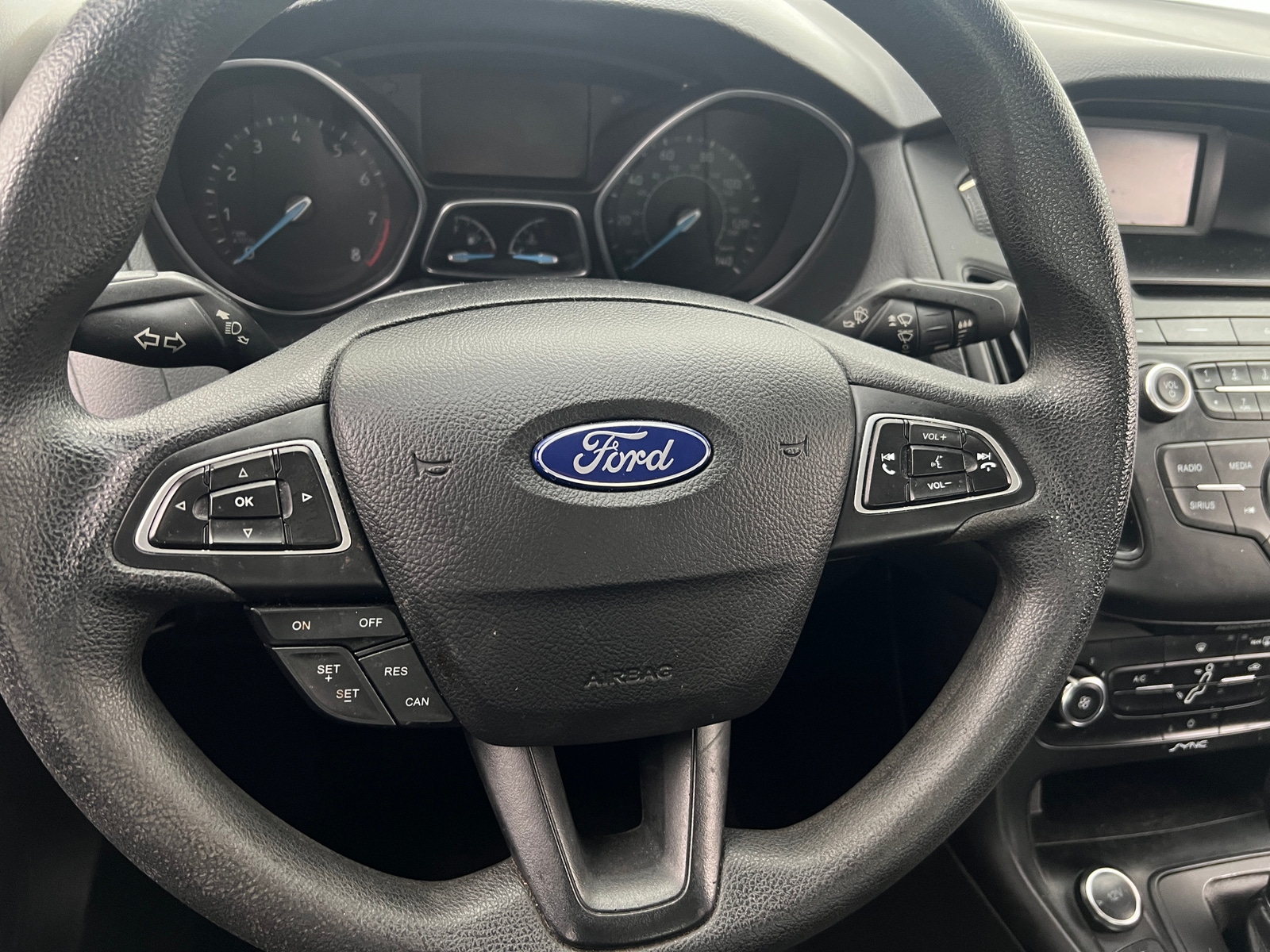 Thumbnail: 2017 Ford Focus - 5