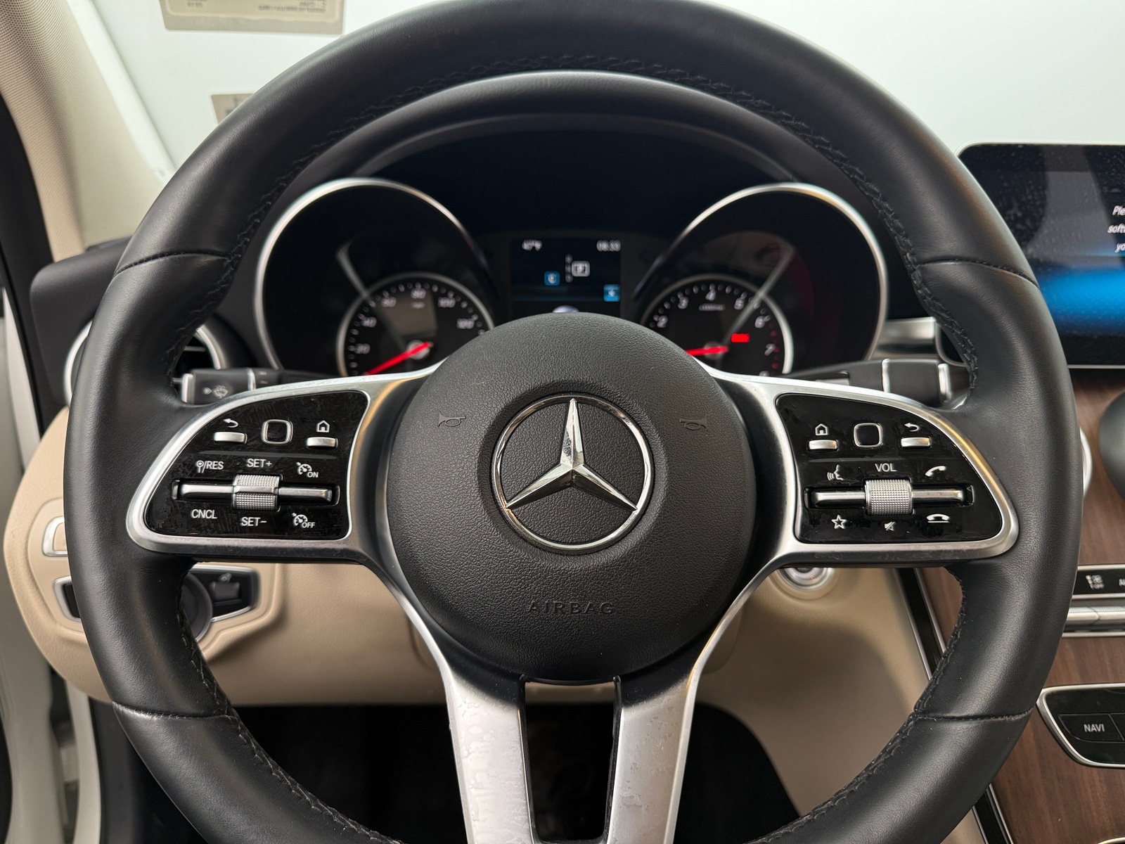 Thumbnail: 2019 Mercedes-Benz C-Class - 4