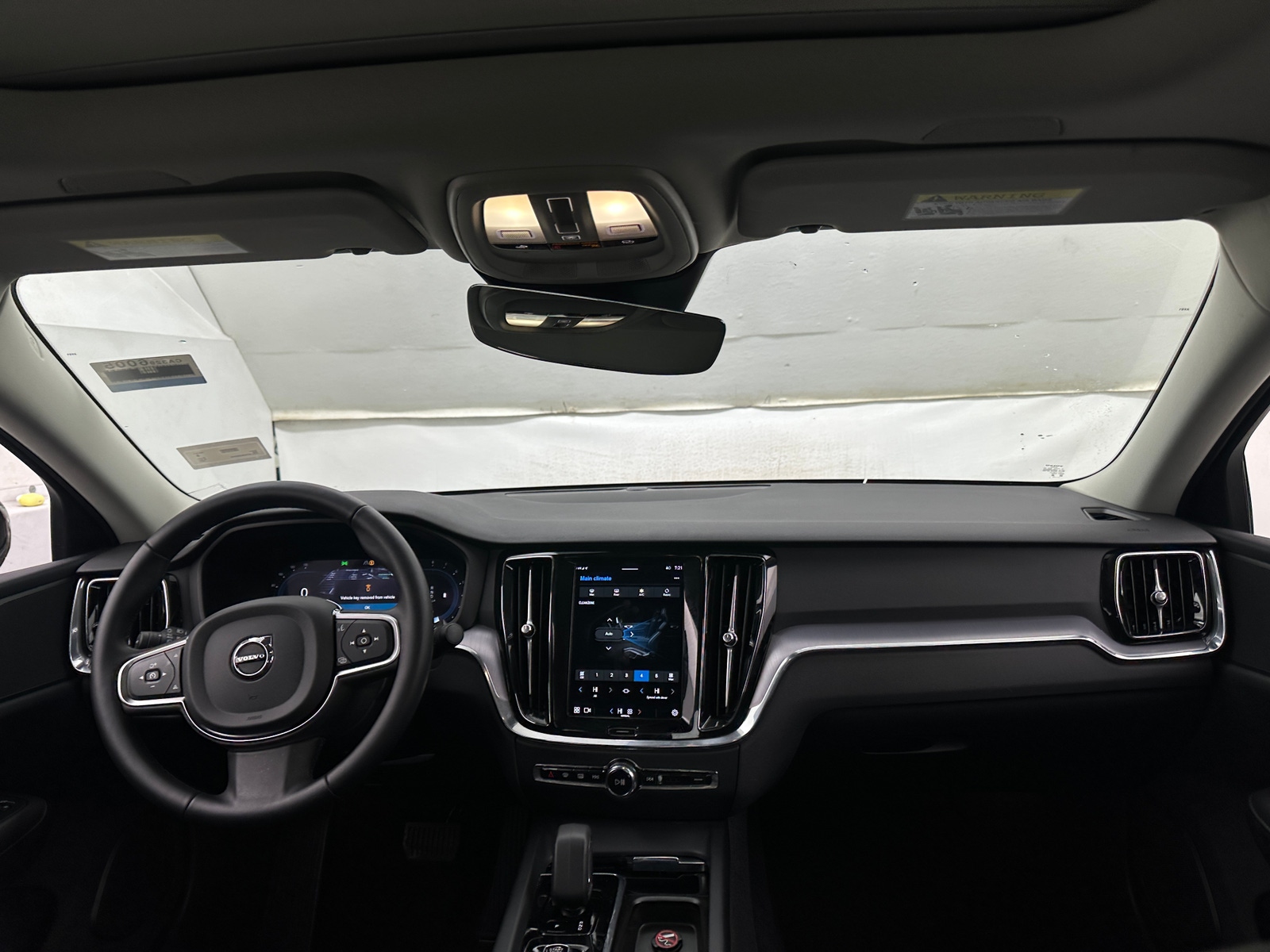 Thumbnail: 2024 Volvo S60 - 3