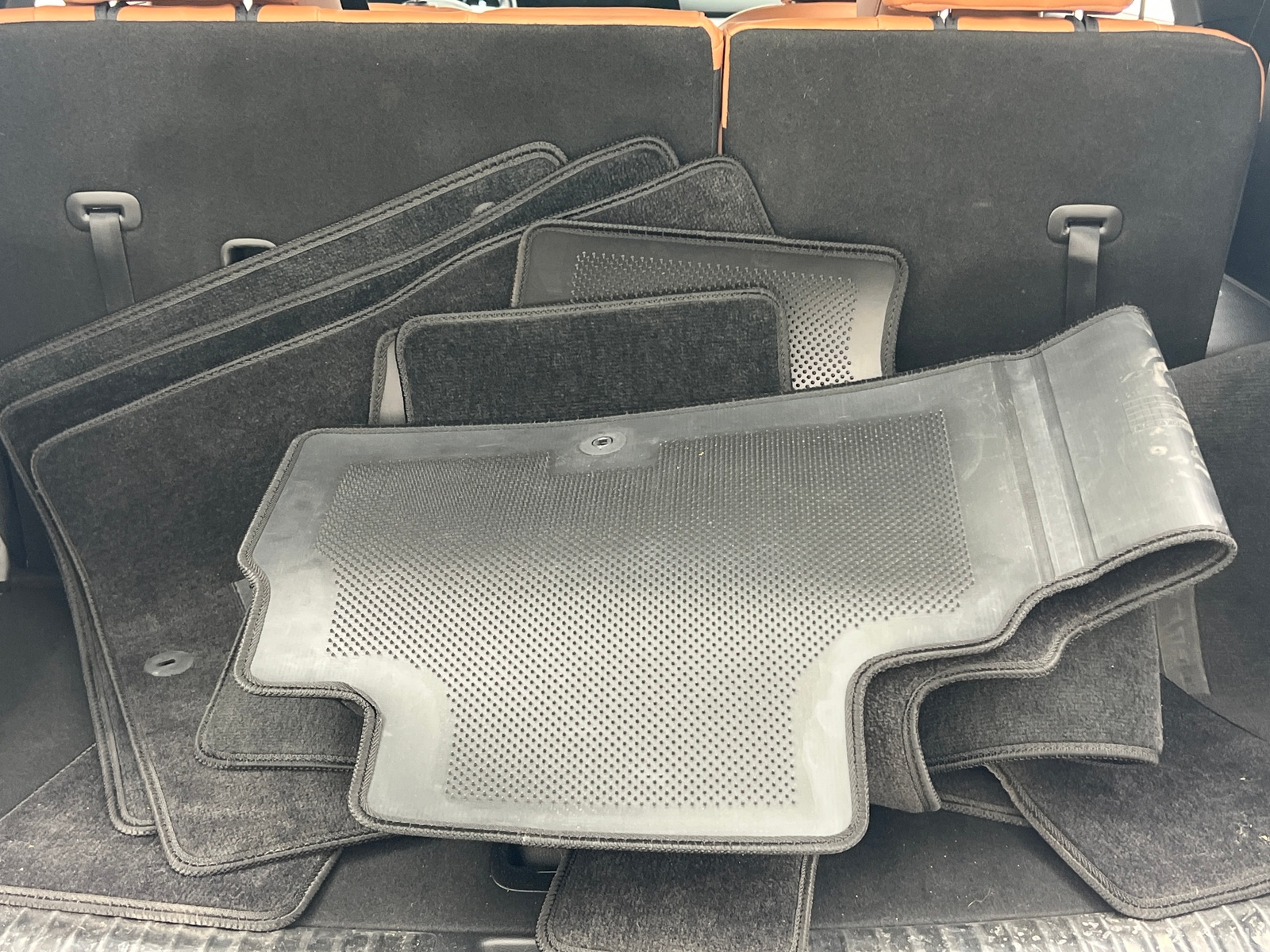 Thumbnail: 2024 Kia Telluride - 6