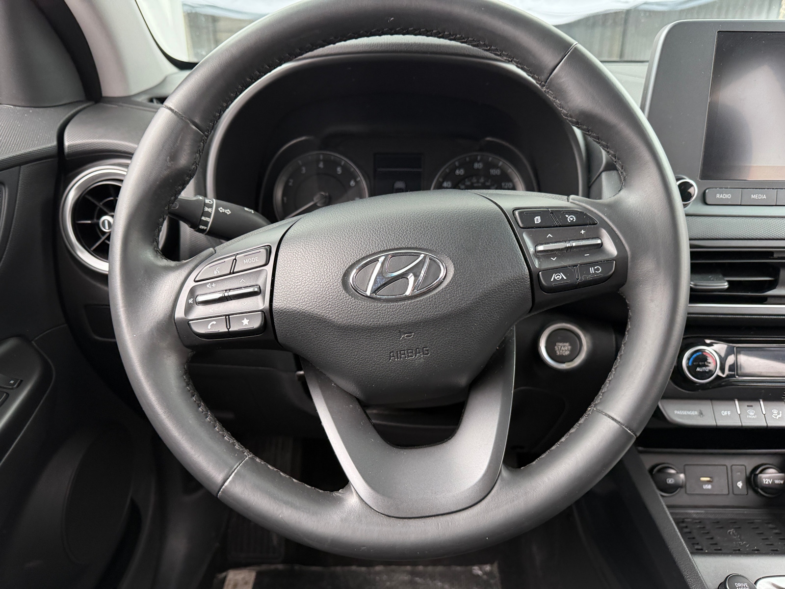 Thumbnail: 2022 Hyundai Kona - 5