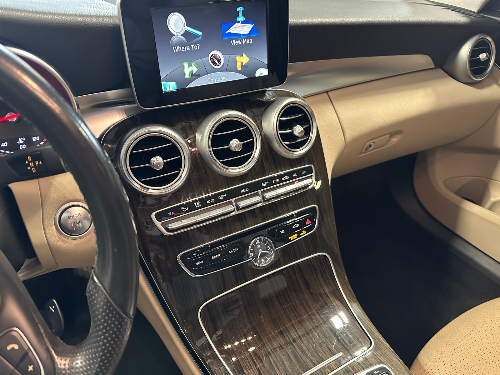 Thumbnail: 2016 Mercedes-Benz C-Class - 3