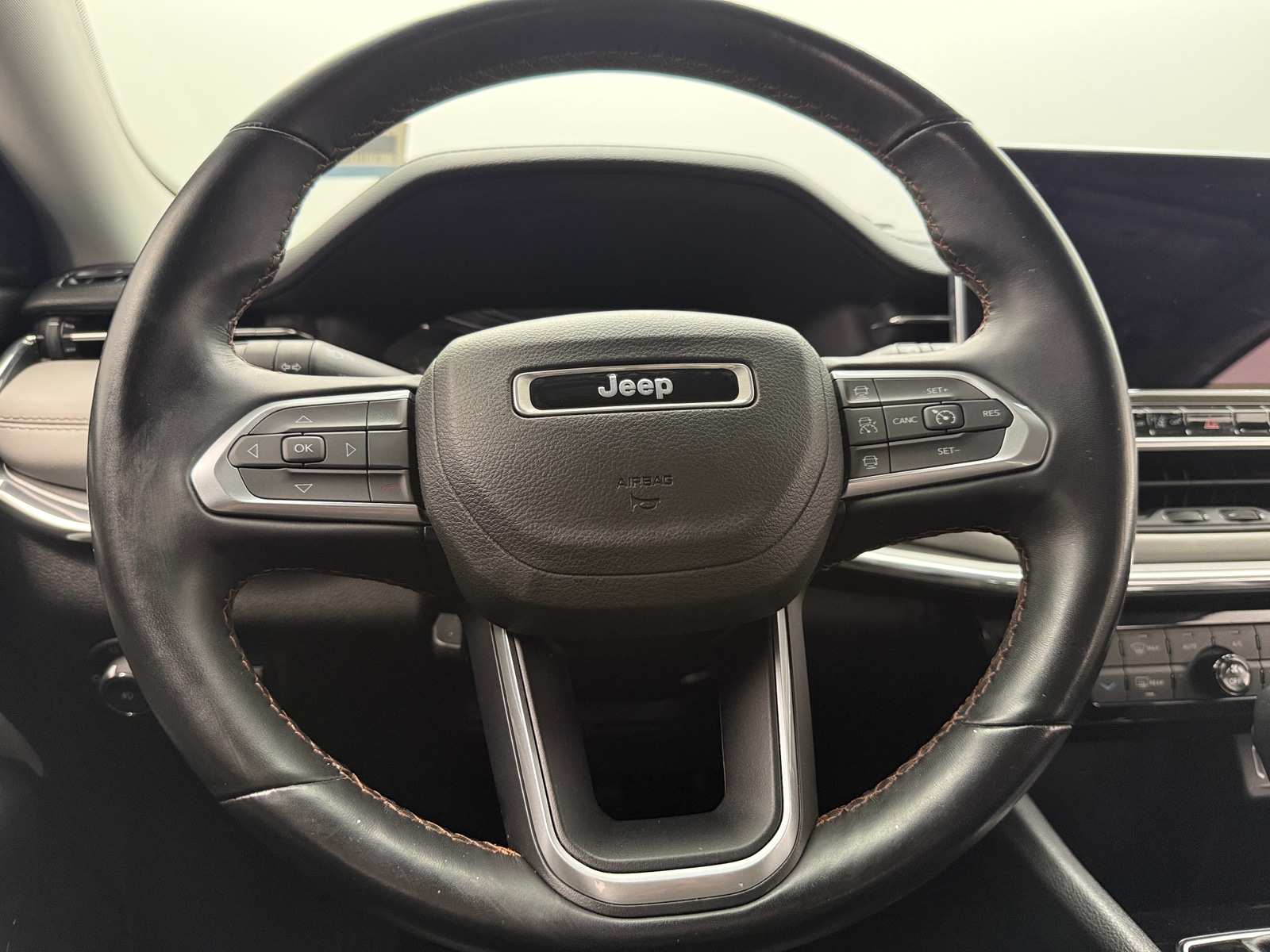 Thumbnail: 2022 Jeep Compass - 4