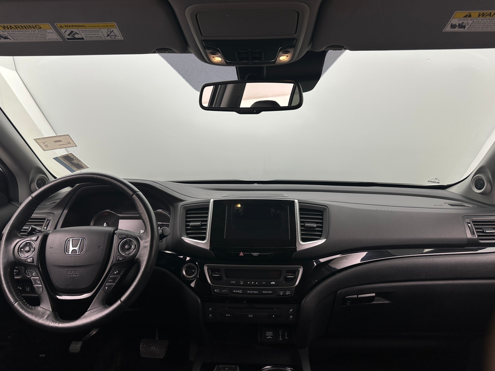 Thumbnail: 2017 Honda Pilot - 2