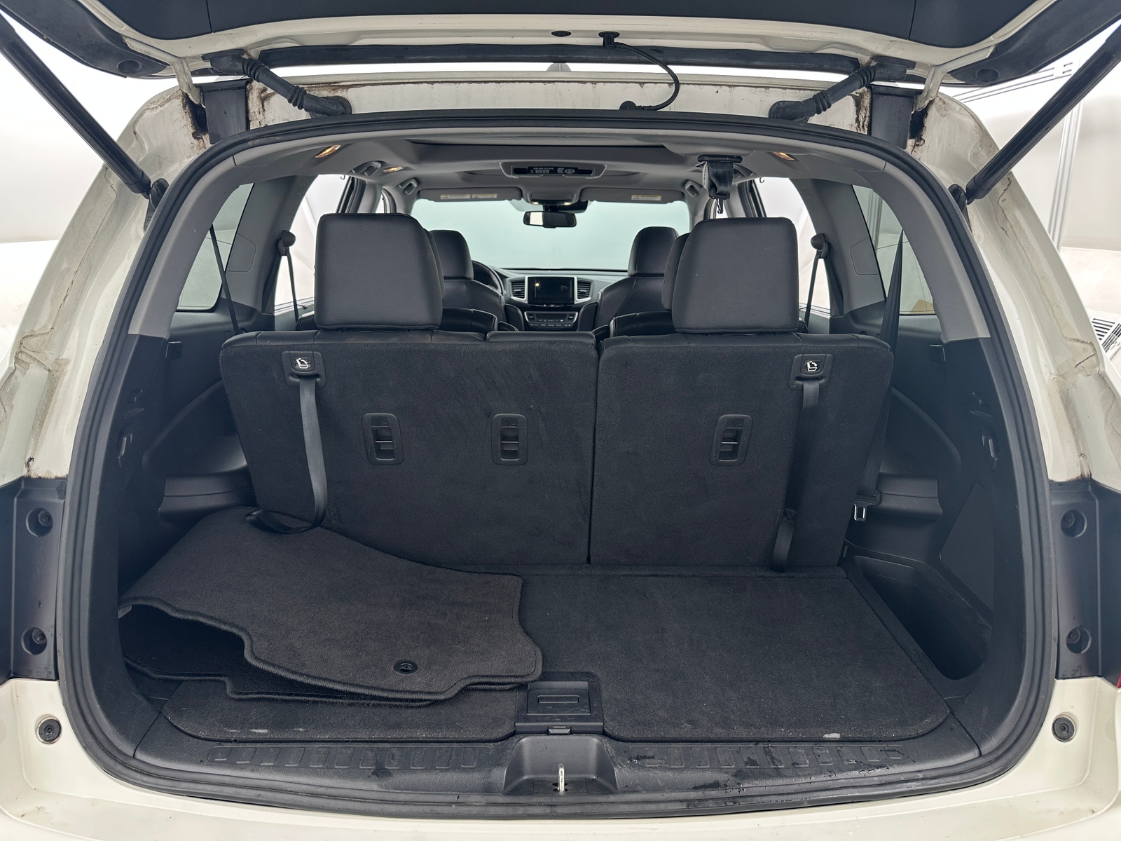 Thumbnail: 2017 Honda Pilot - 6