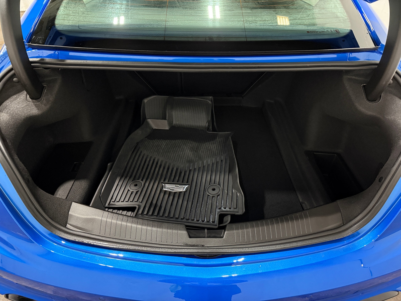 Thumbnail: 2024 Cadillac CT5 - 6