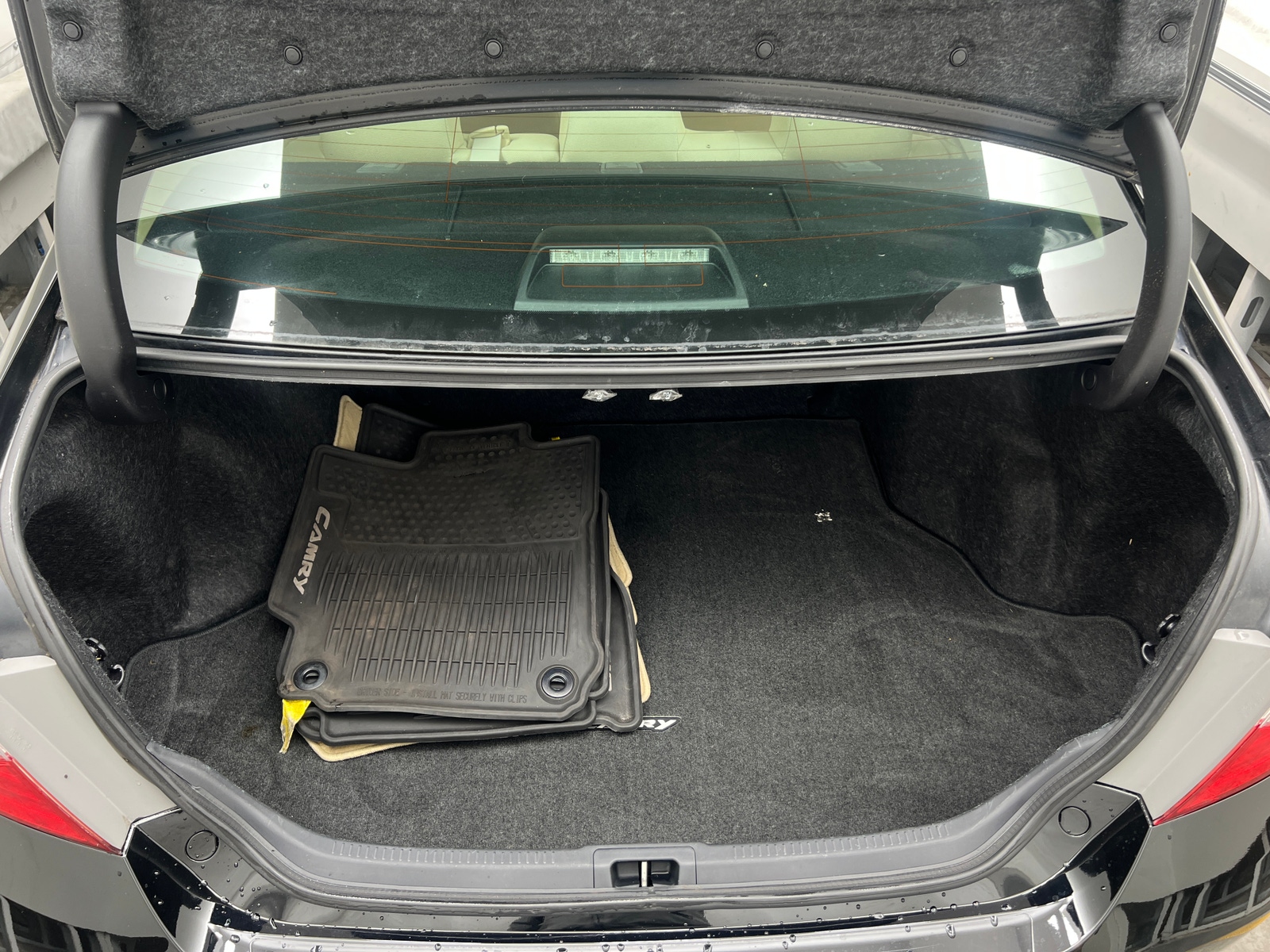 Thumbnail: 2015 Toyota Camry - 7