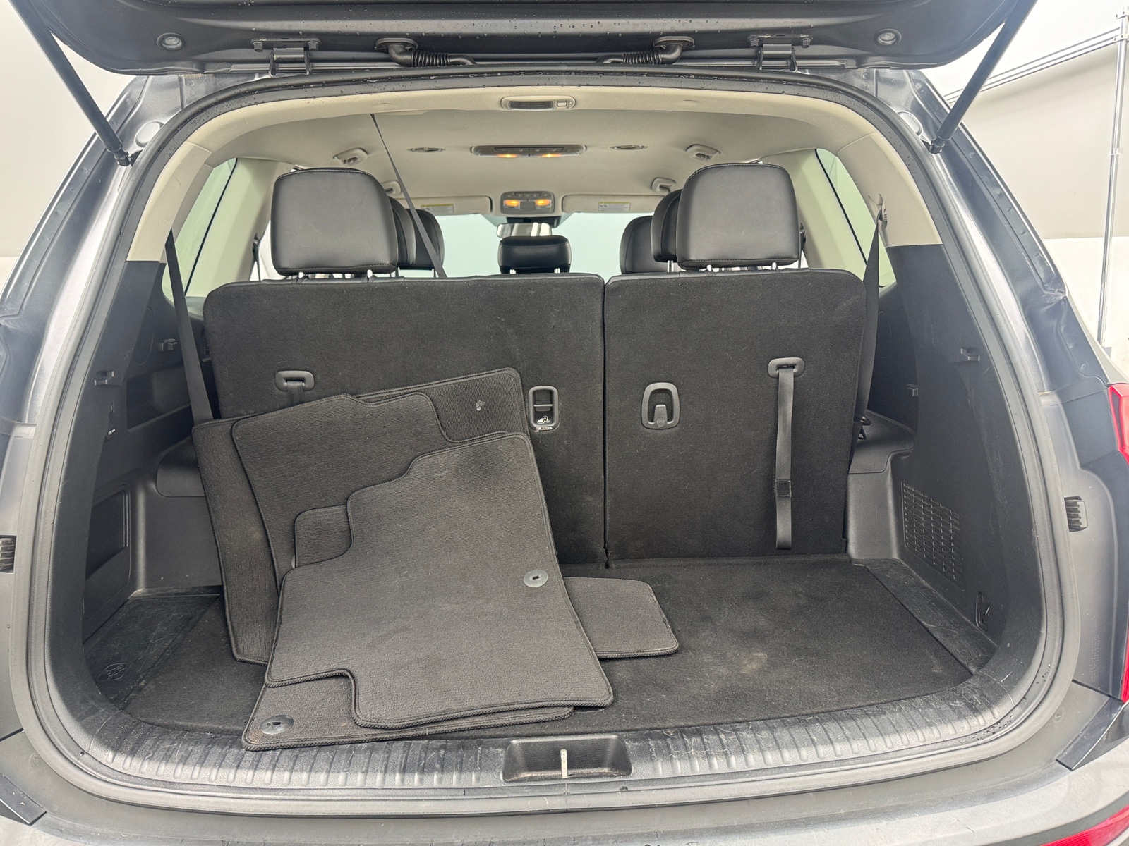 Thumbnail: 2020 Kia Telluride - 6