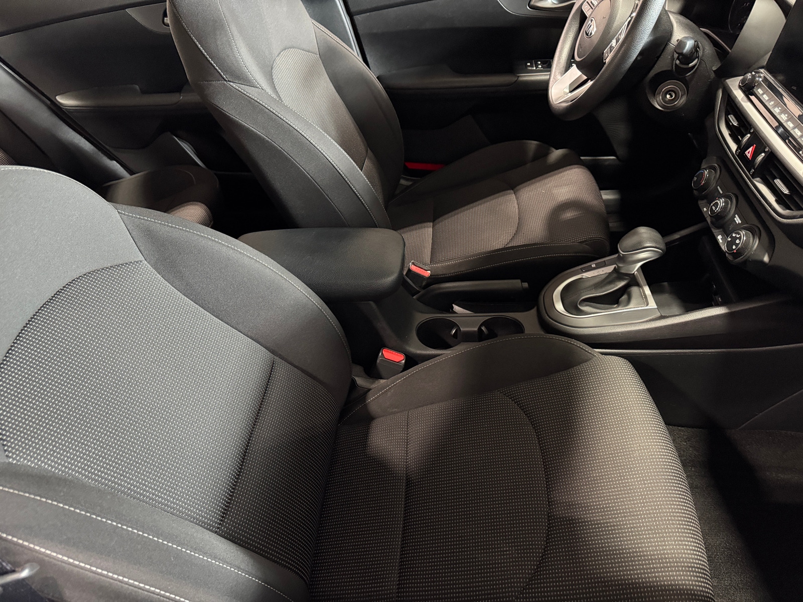 Thumbnail: 2020 Kia Forte - 2