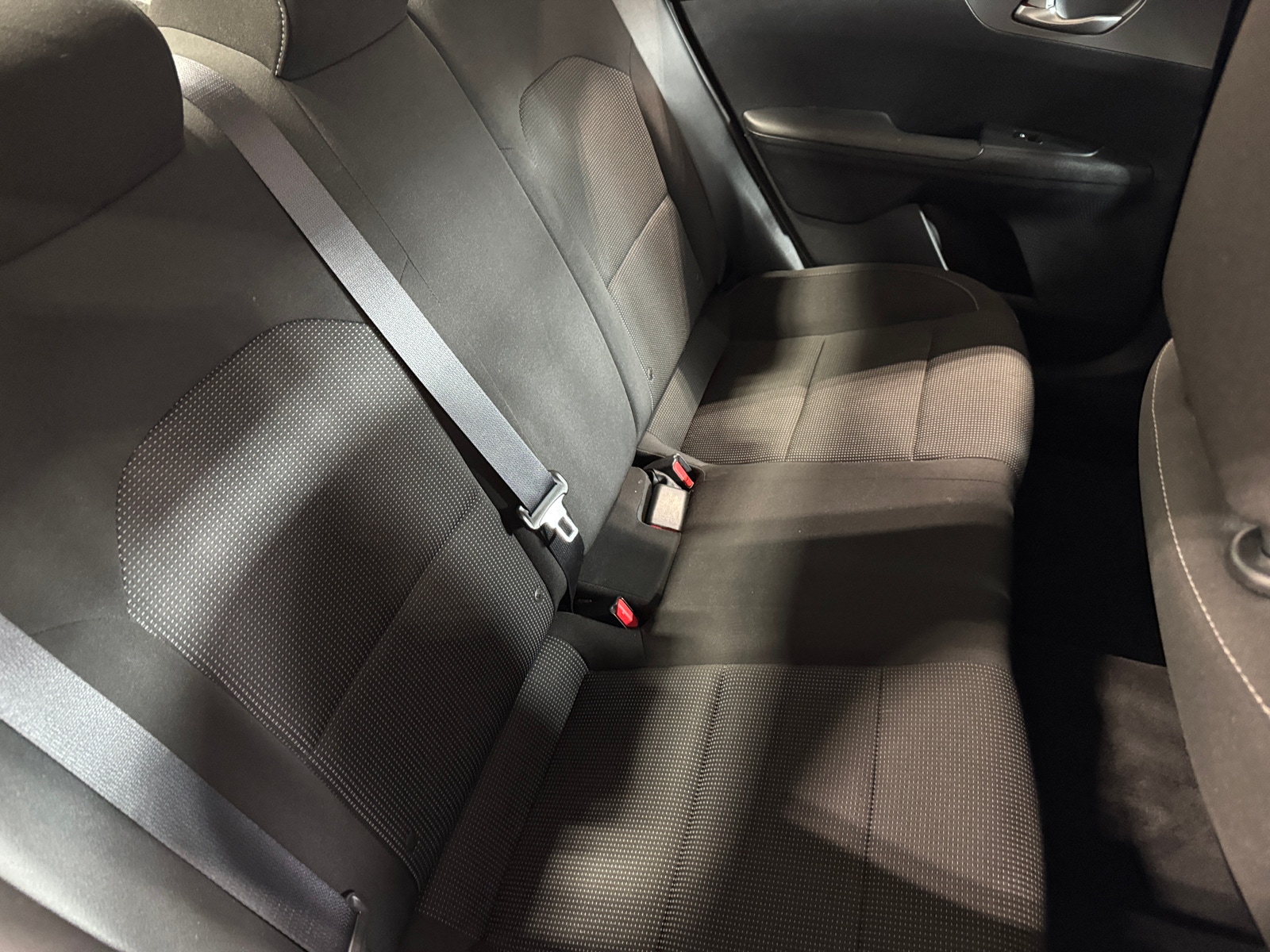 Thumbnail: 2020 Kia Forte - 6