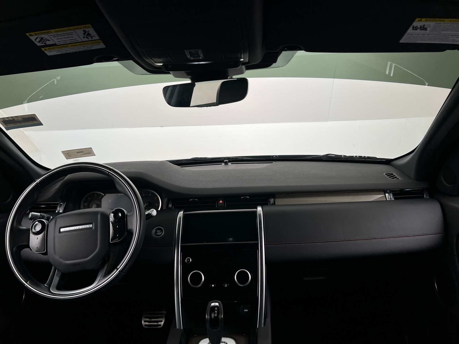 Thumbnail: 2020 Land Rover Discovery Sport - 2