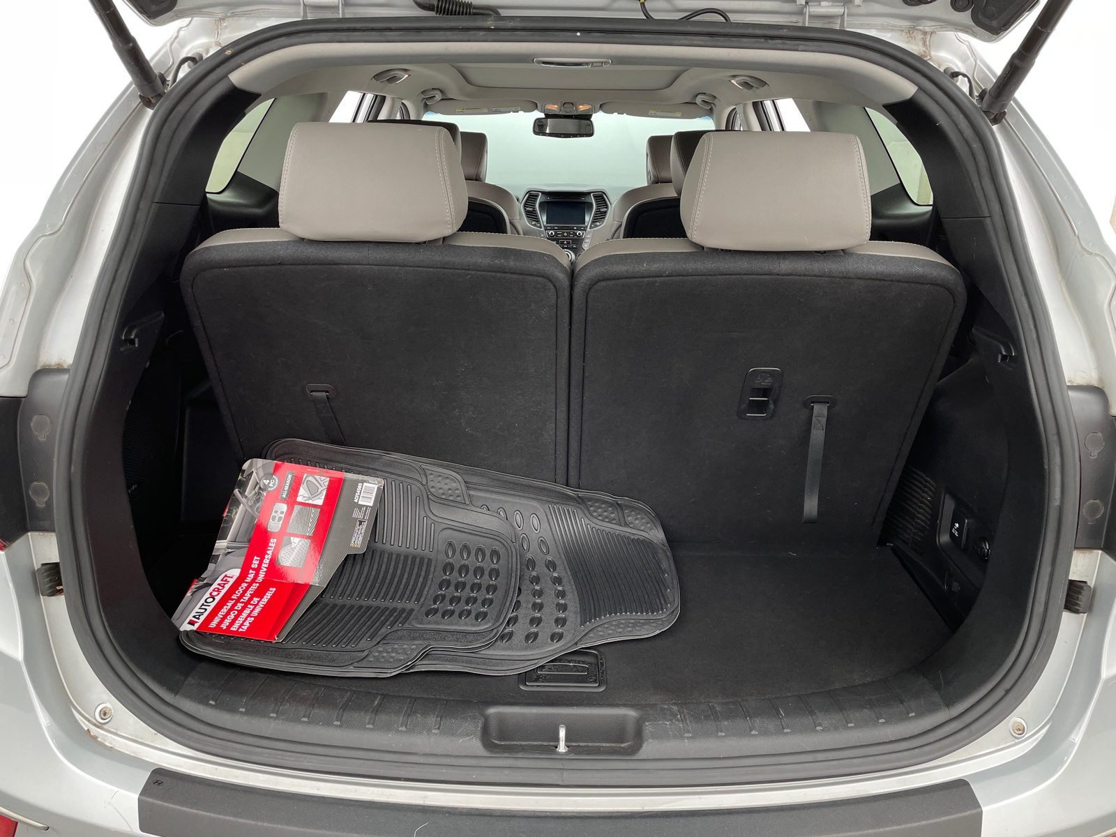 Thumbnail: 2017 Hyundai Santa Fe - 6